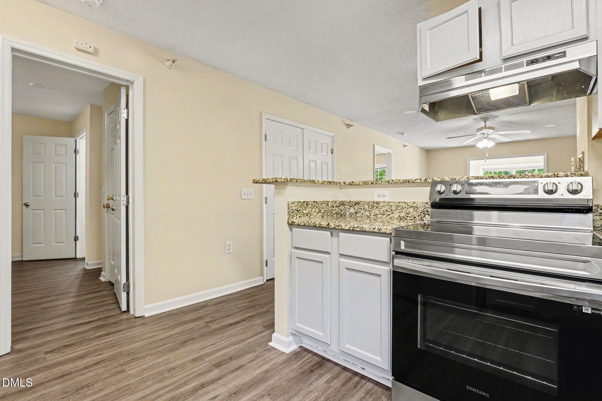 2000 University Woods Road 303 Property Photo 12