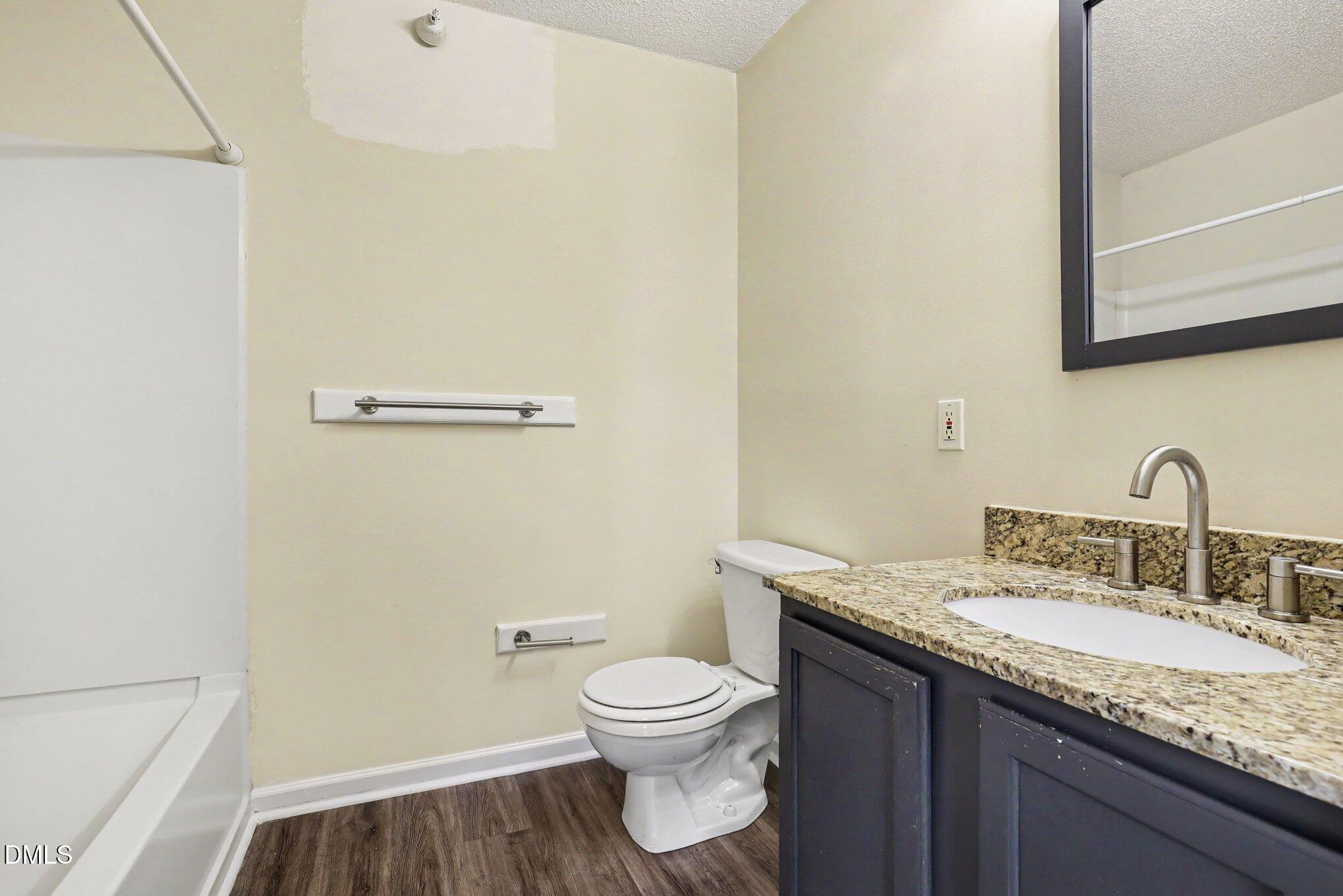 2000 University Woods Road 303 Property Photo 21