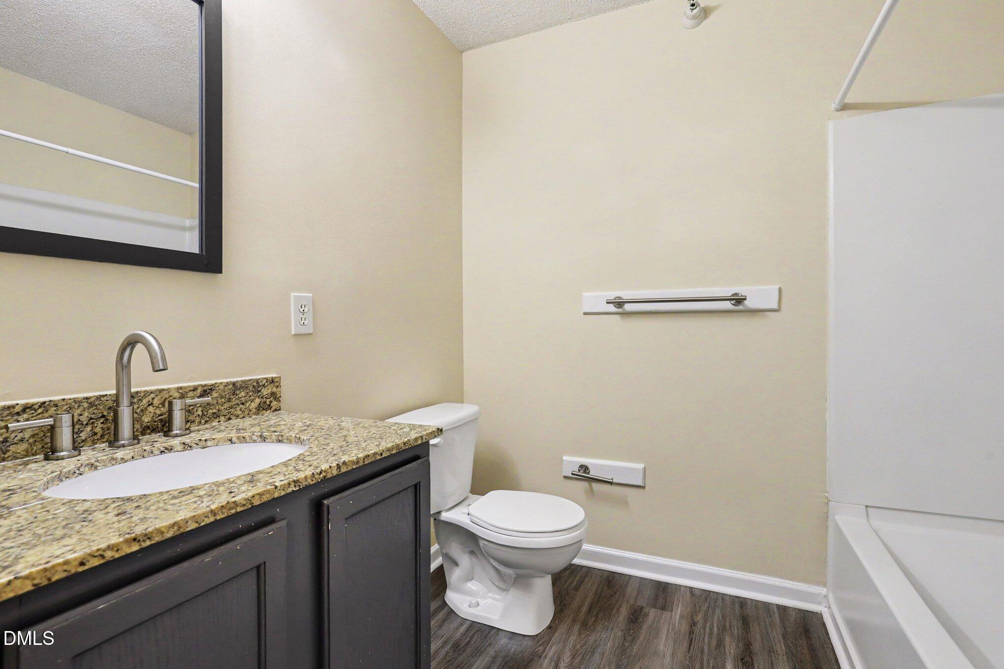 2000 University Woods Road 303 Property Photo 26