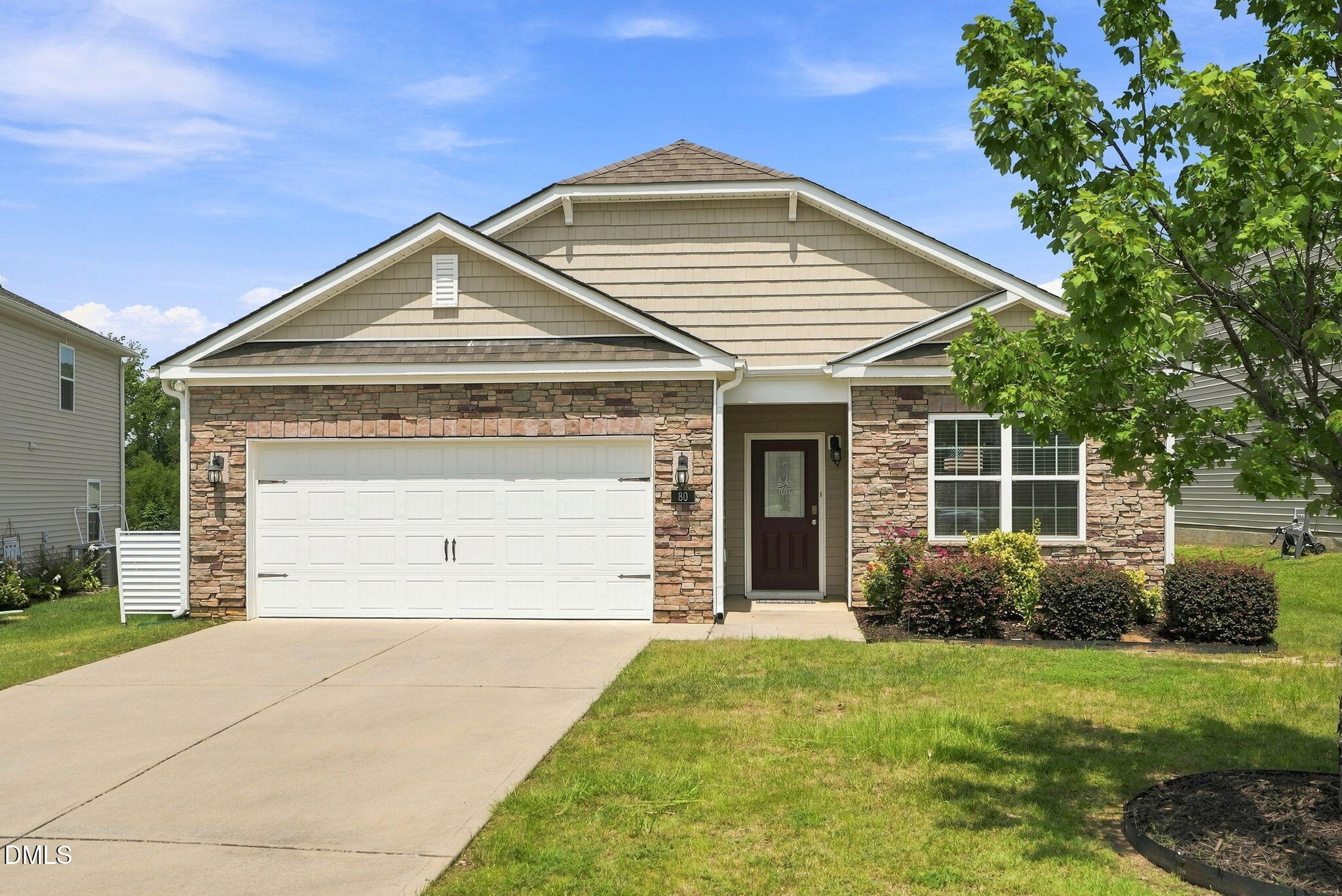 80 Purple Trace Property Photo 1