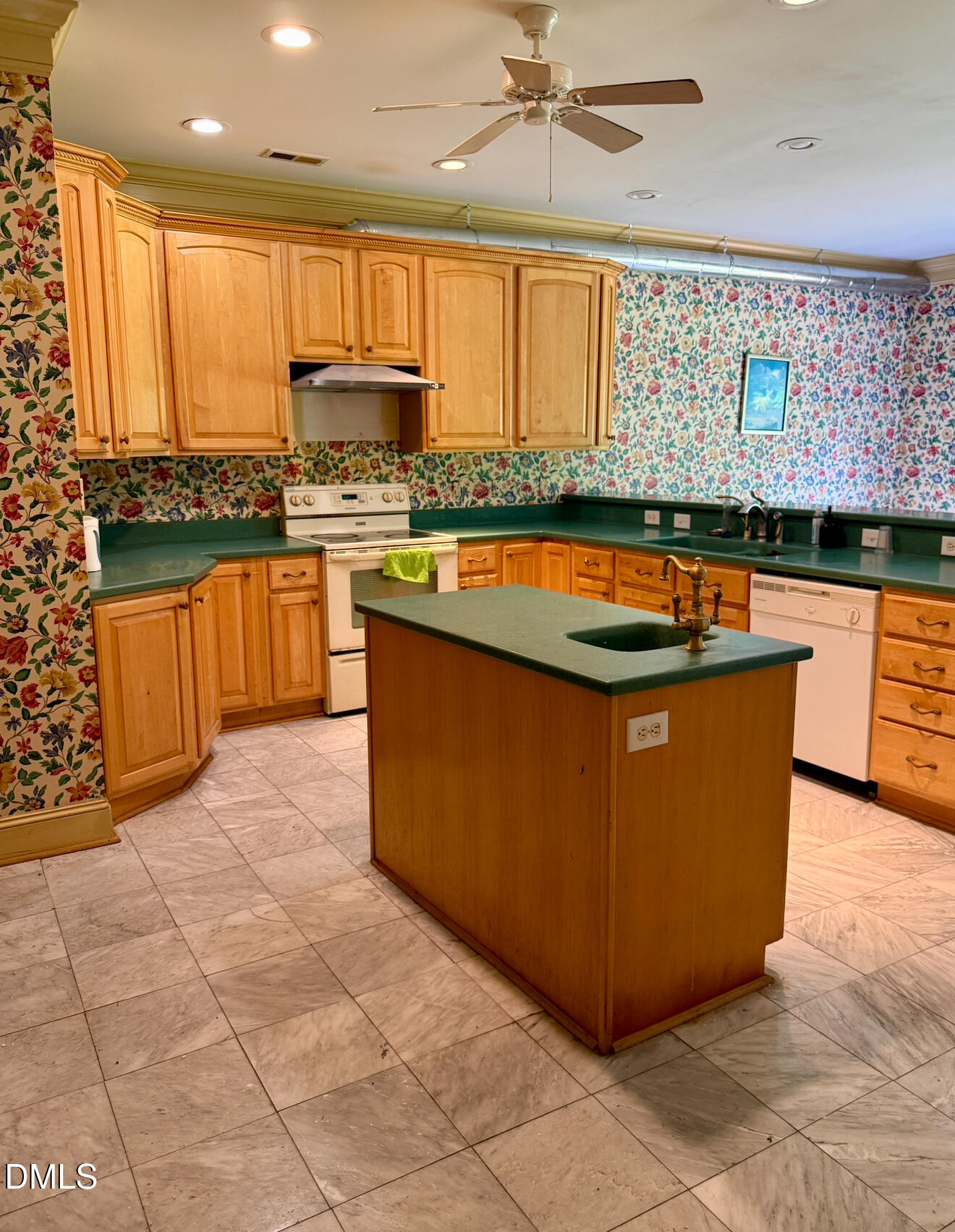 6508 Litchford Road Property Photo 12