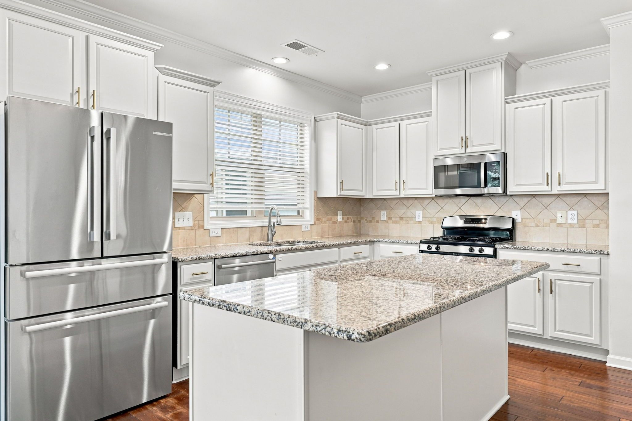 5538 Wade Park Boulevard Property Photo 13