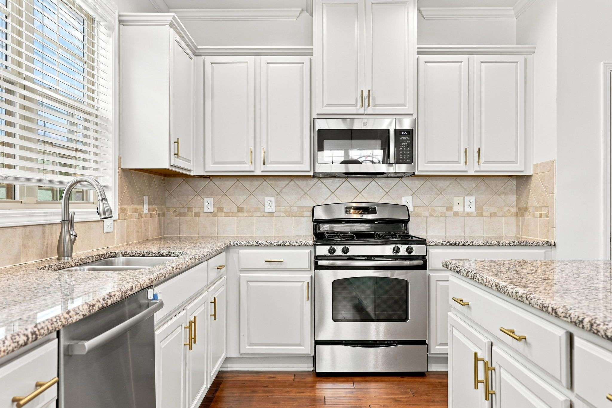 5538 Wade Park Boulevard Property Photo 15