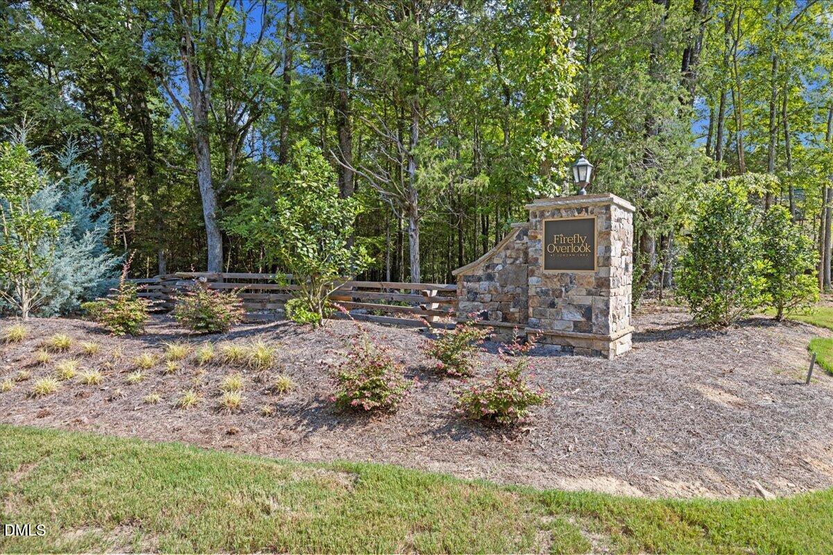 93 Firefly Overlook Road Property Photo 4