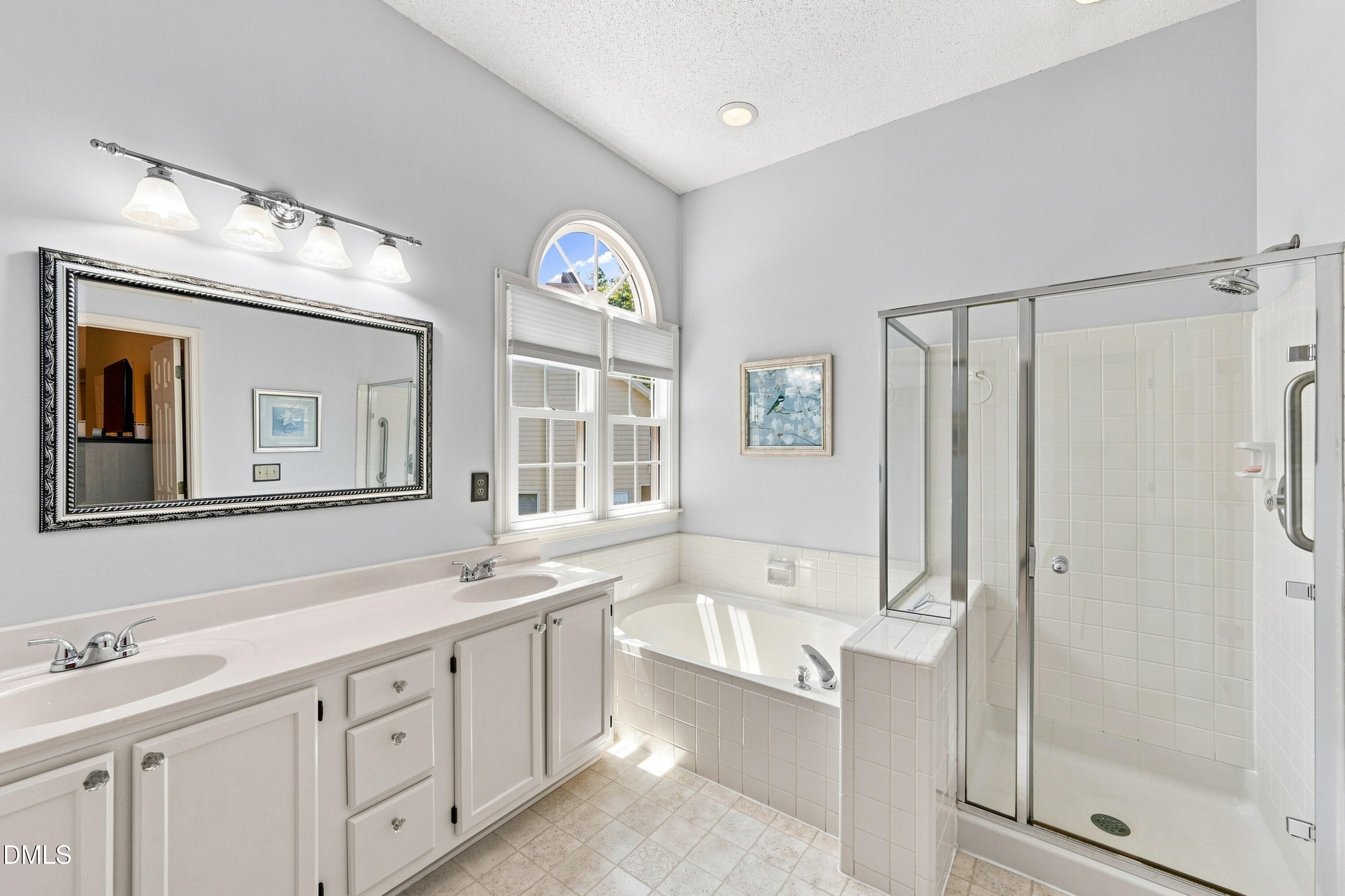 112 Sequoia Court Property Photo 6