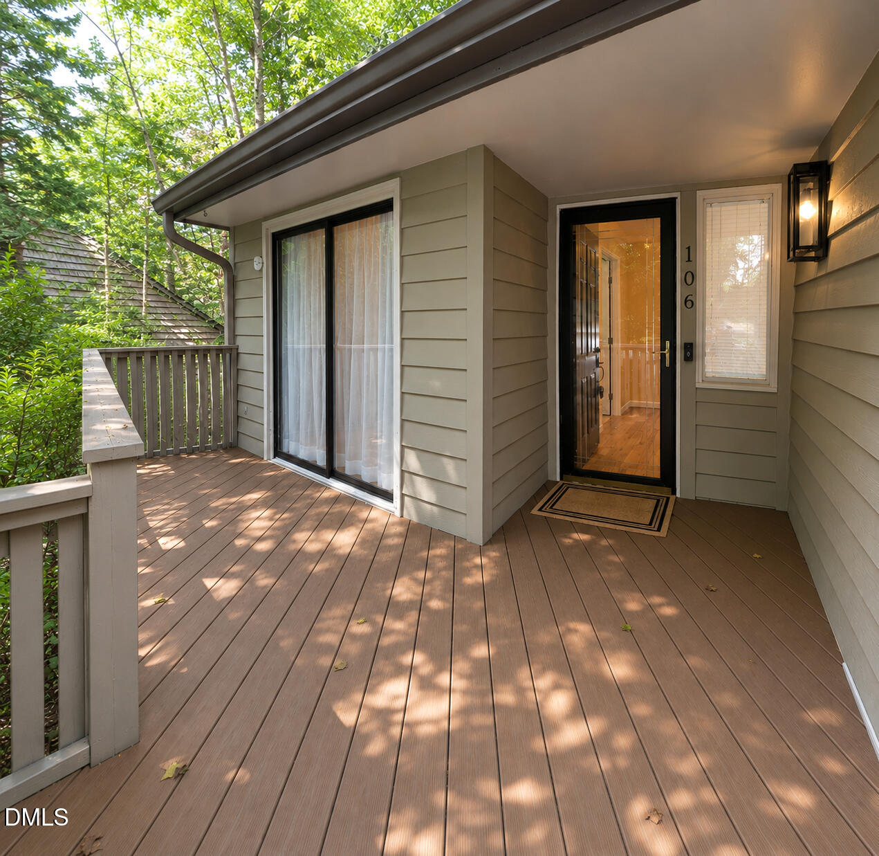 106 Montrose Drive Property Photo 3