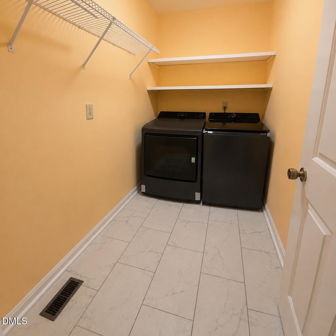 106 Montrose Drive Property Photo 20