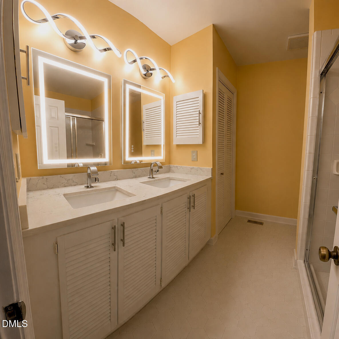 106 Montrose Drive Property Photo 28