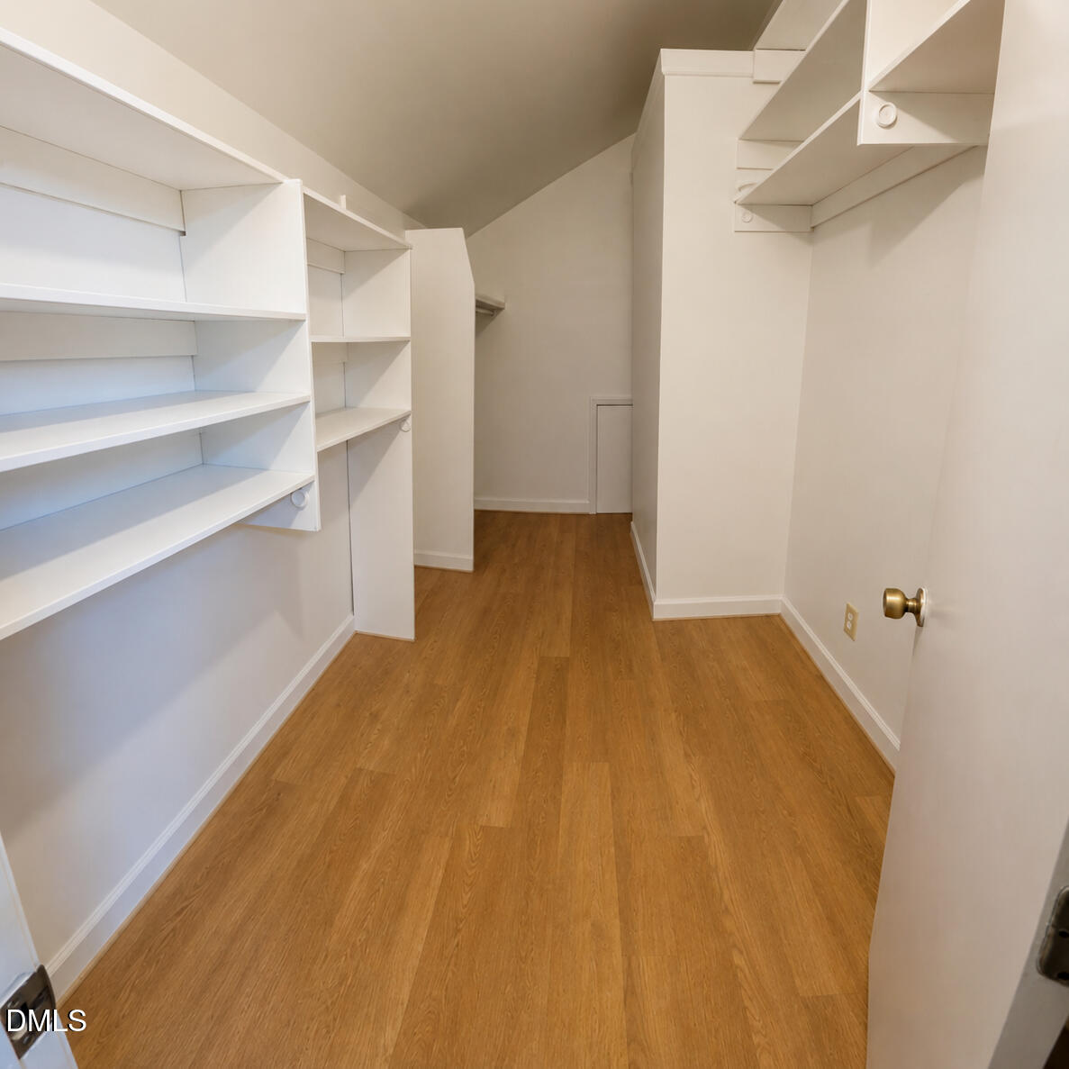 106 Montrose Drive Property Photo 40