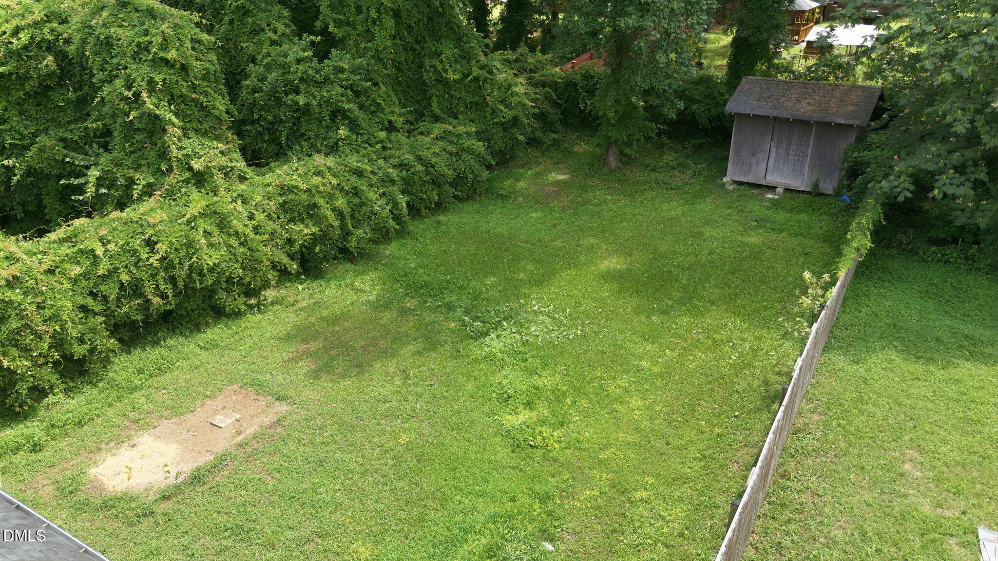 806 Piper Street Property Photo 32