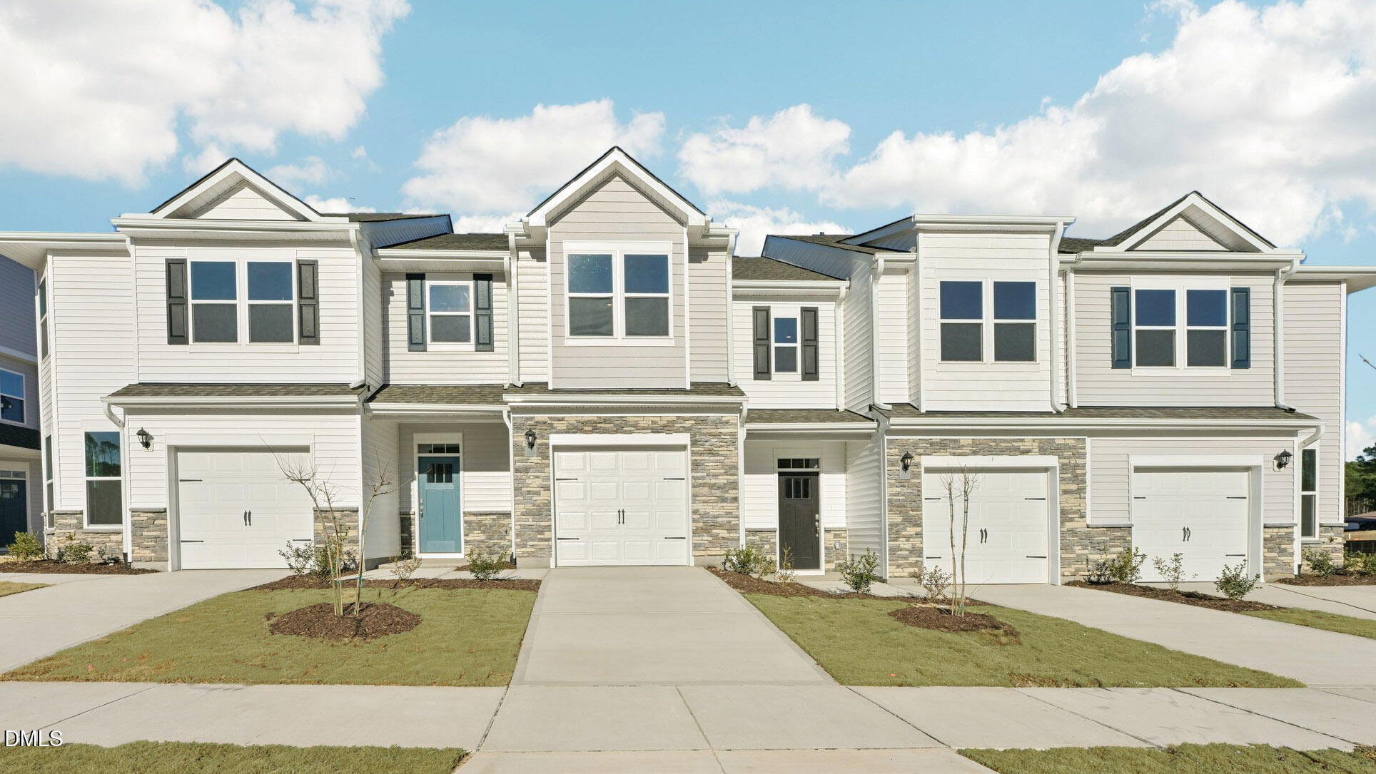 7429 Bourbon Briar Drive Property Photo 1