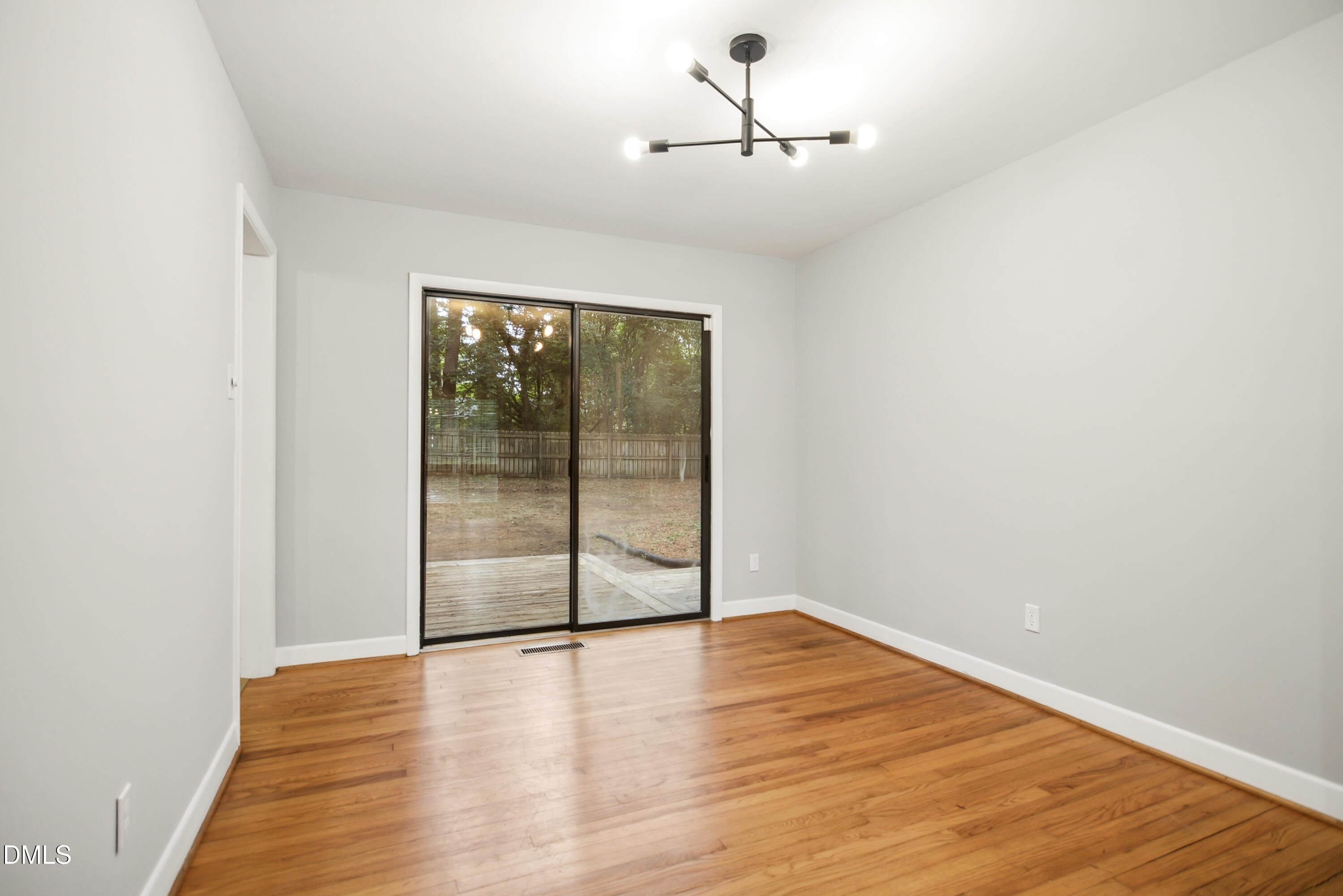 3408 Cherry Lane Property Photo 5
