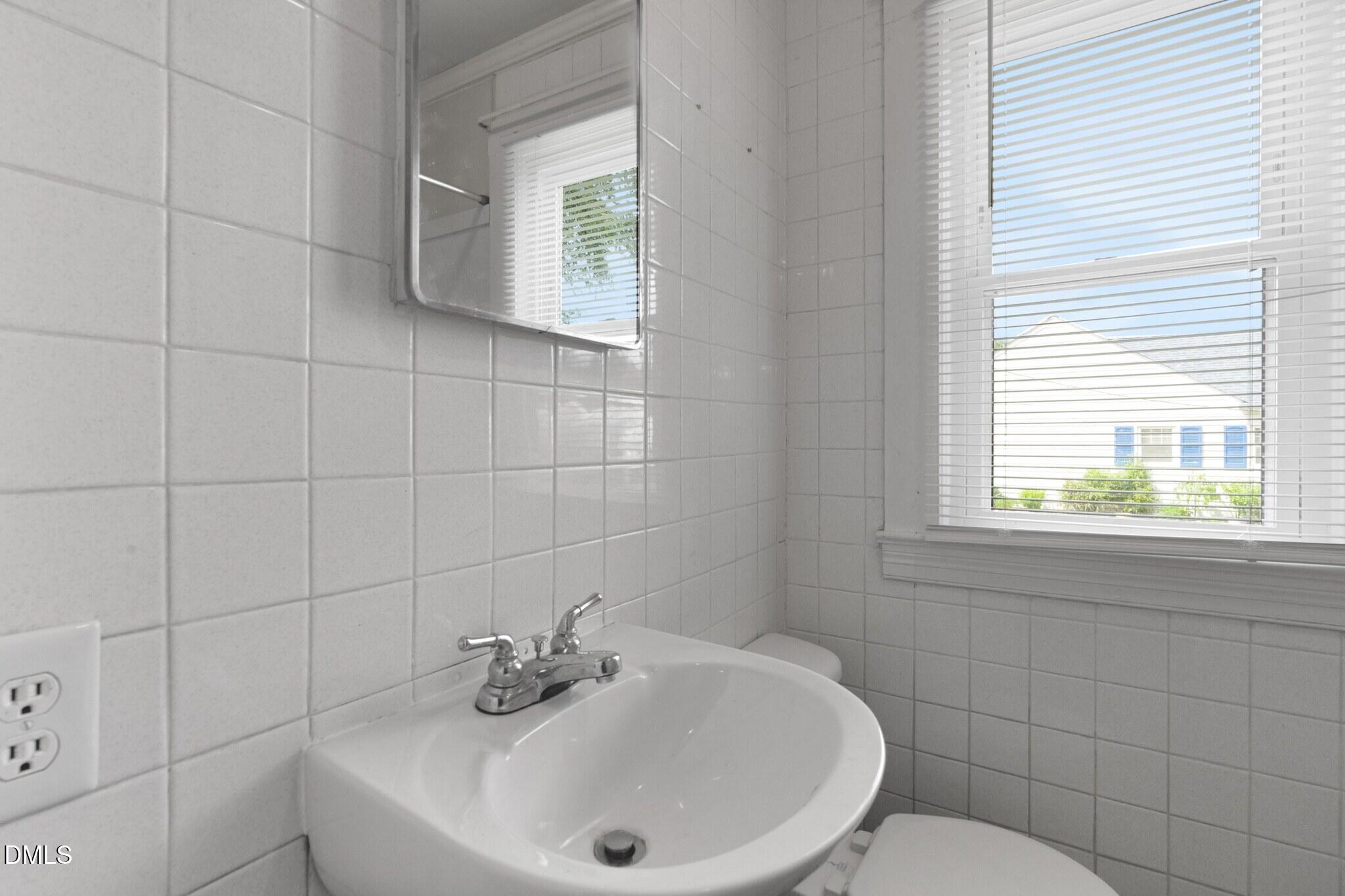 231 Miller Street Property Photo 23
