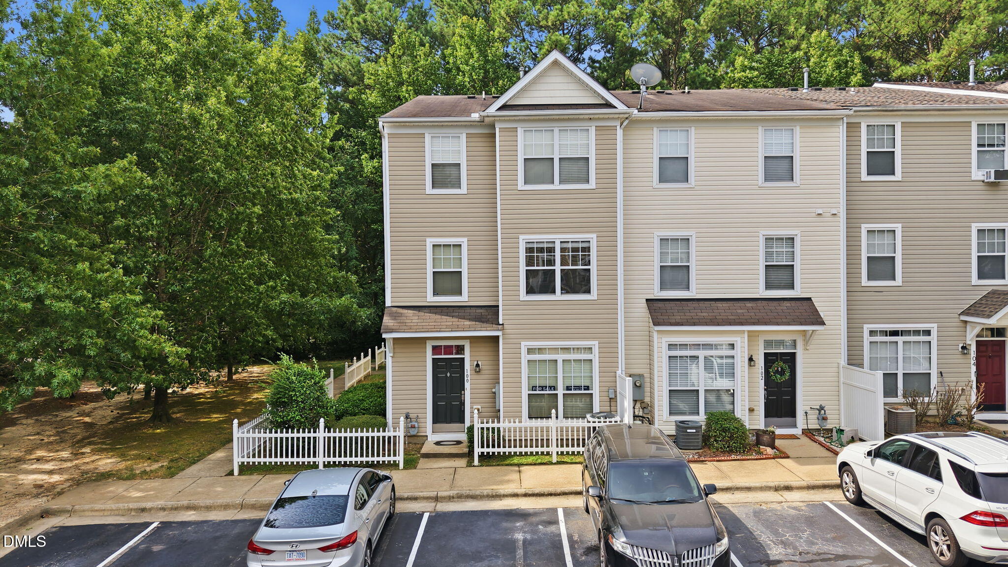 8621 Neuse Club Lane Property Photo 1