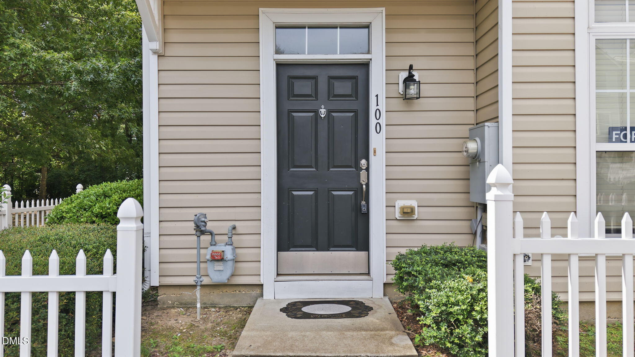 8621 Neuse Club Lane Property Photo 5