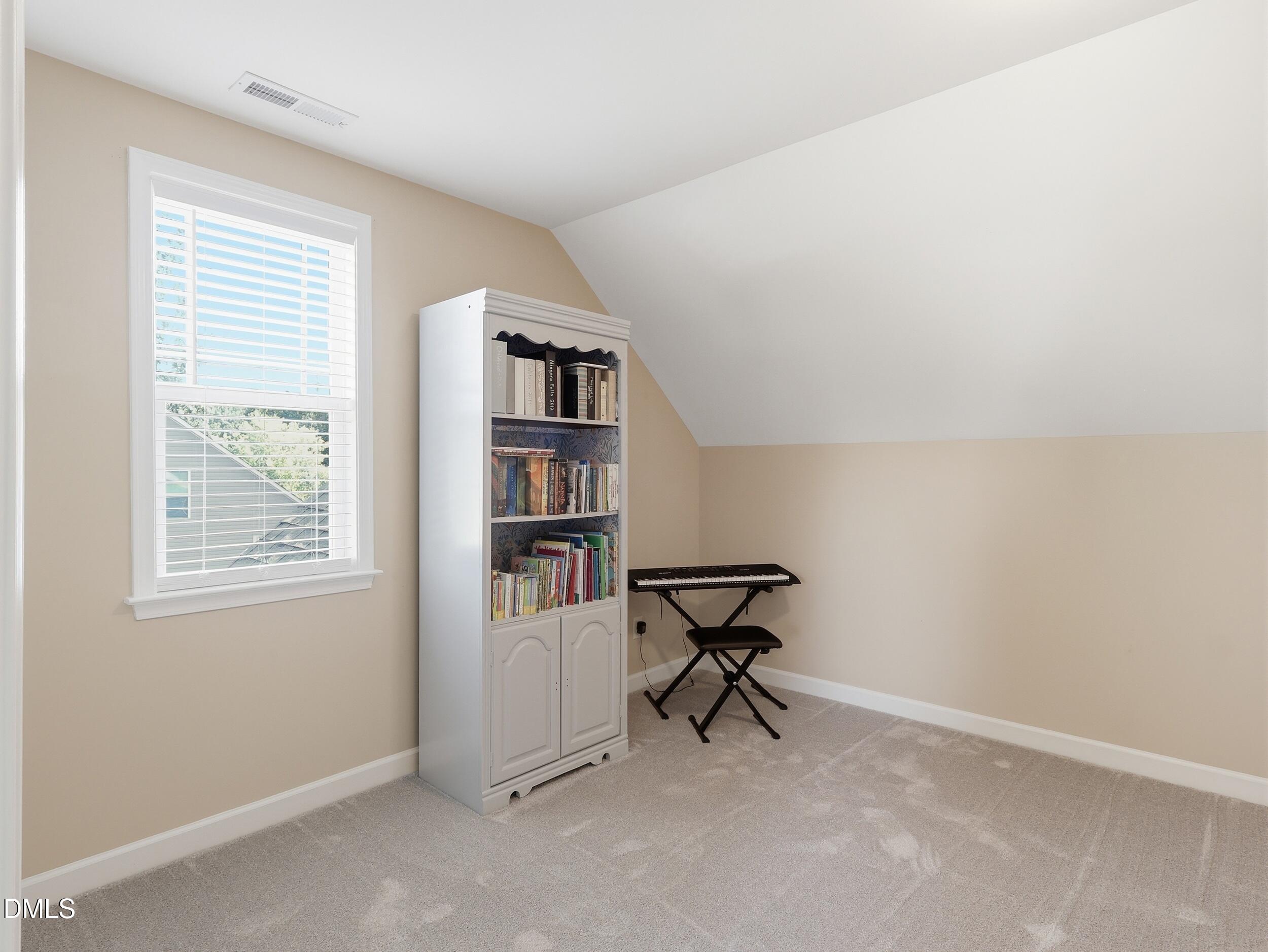 33 Bluestone Drive Property Photo 24