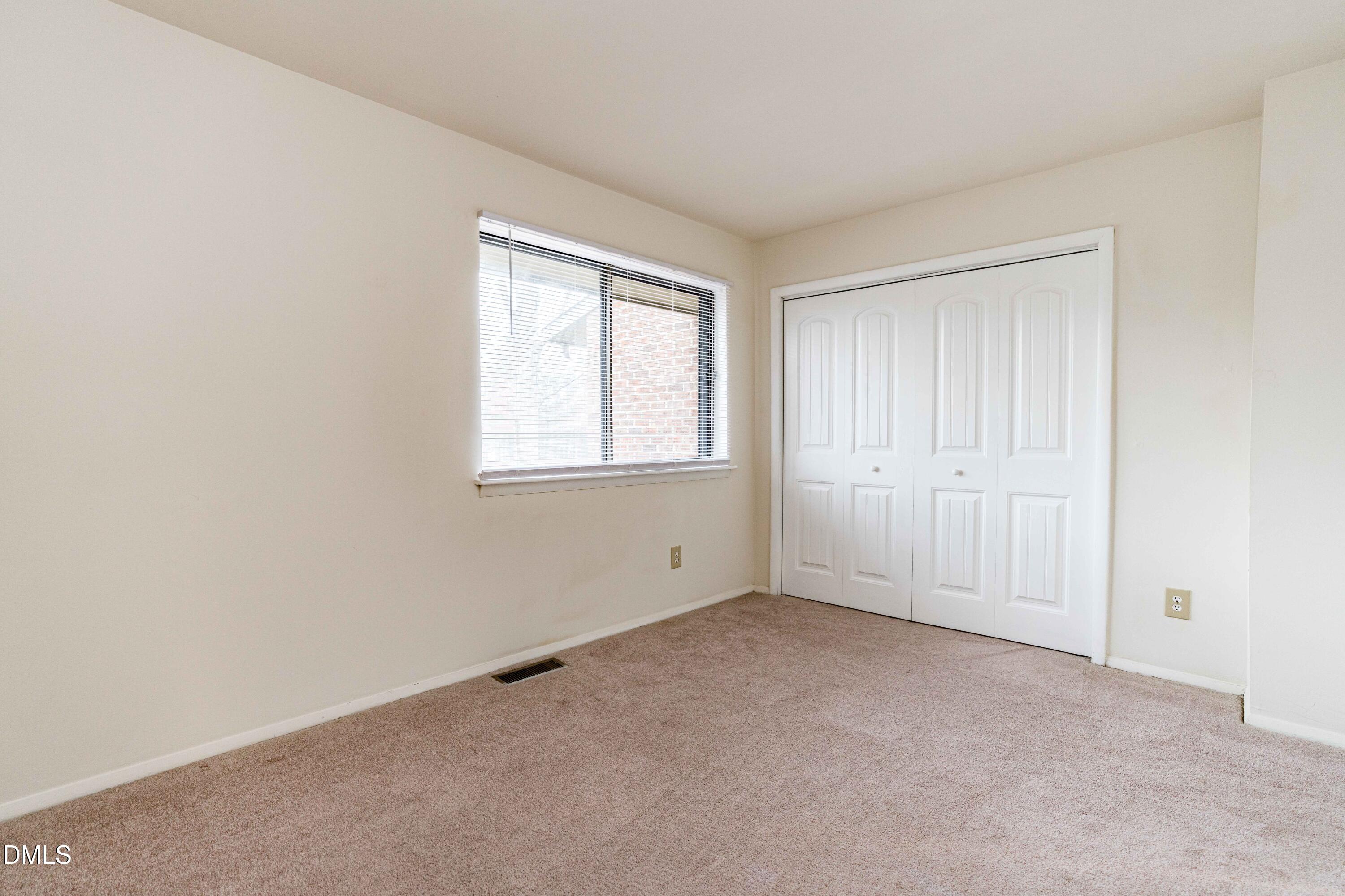 1232 Teakwood Place Property Photo 13