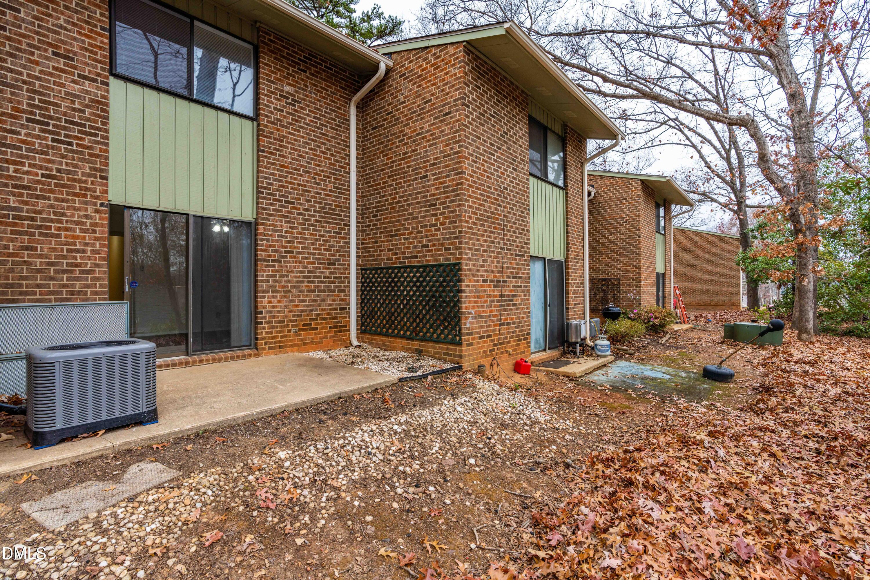 1232 Teakwood Place Property Photo 22