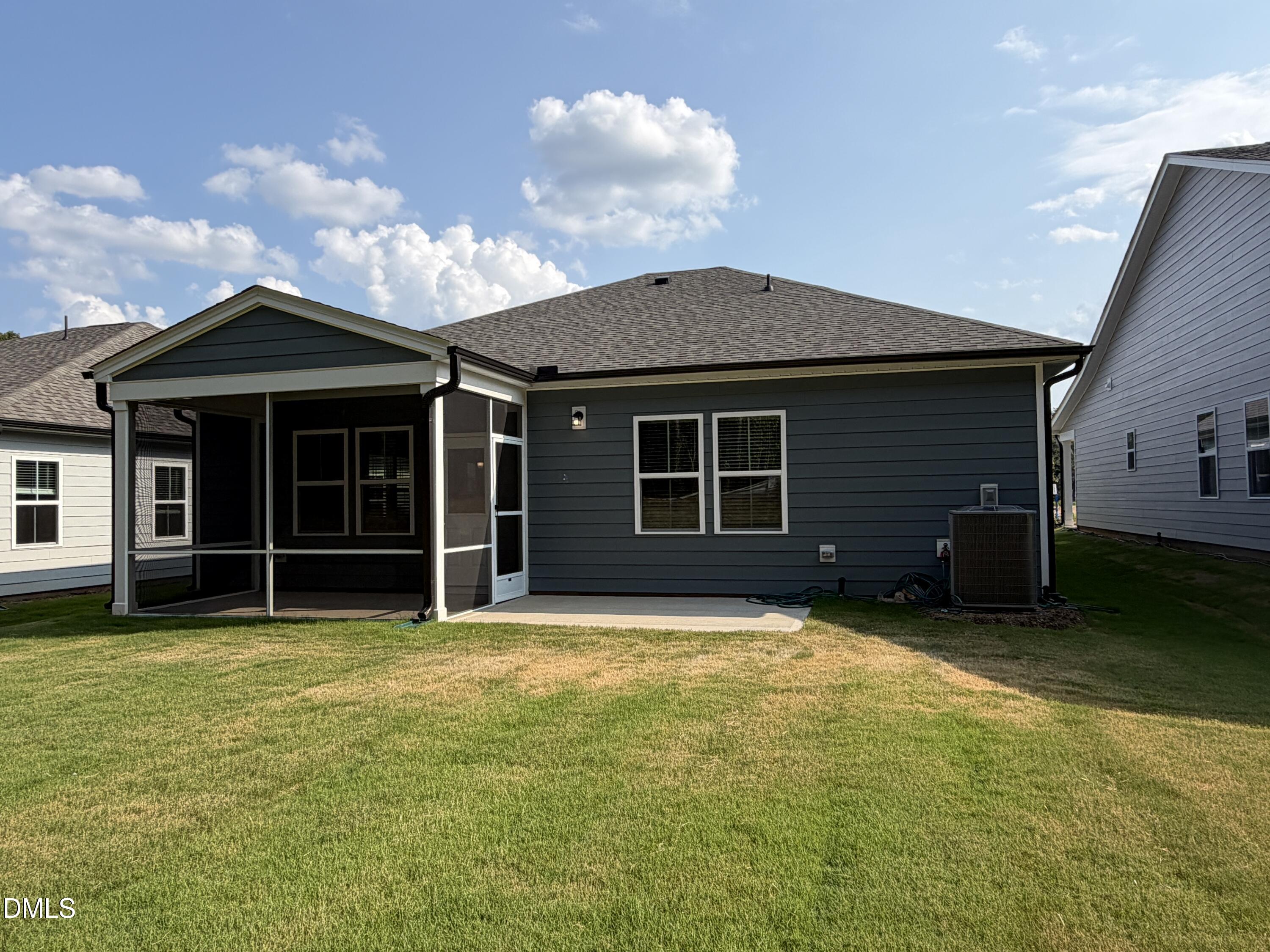 677 Fosterton Cottage Way Property Photo 22