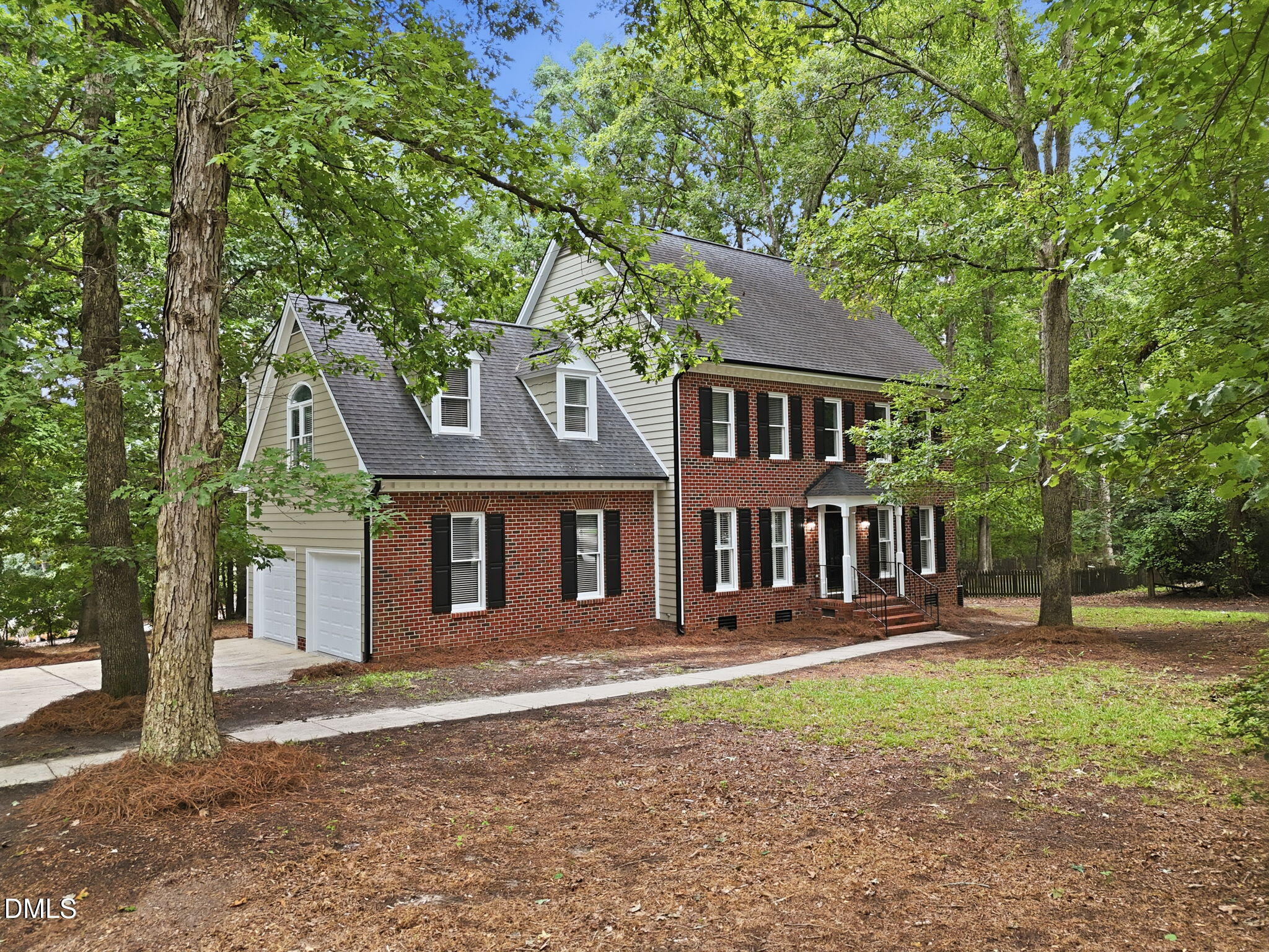6324 Hampton Ridge Road Property Photo 1