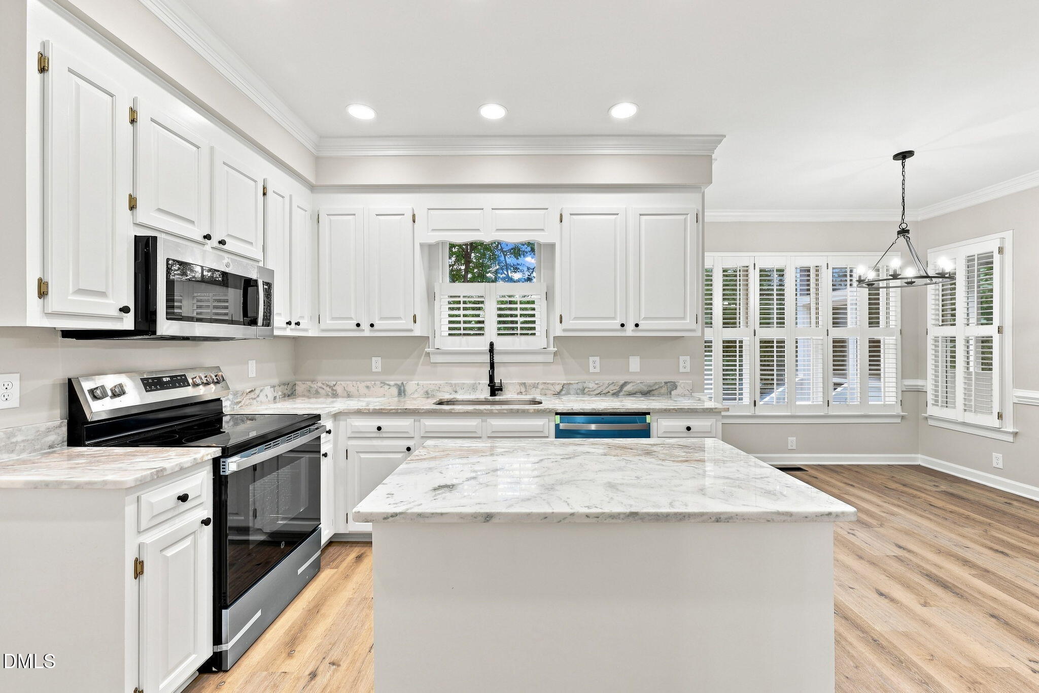 6324 Hampton Ridge Road Property Photo 5