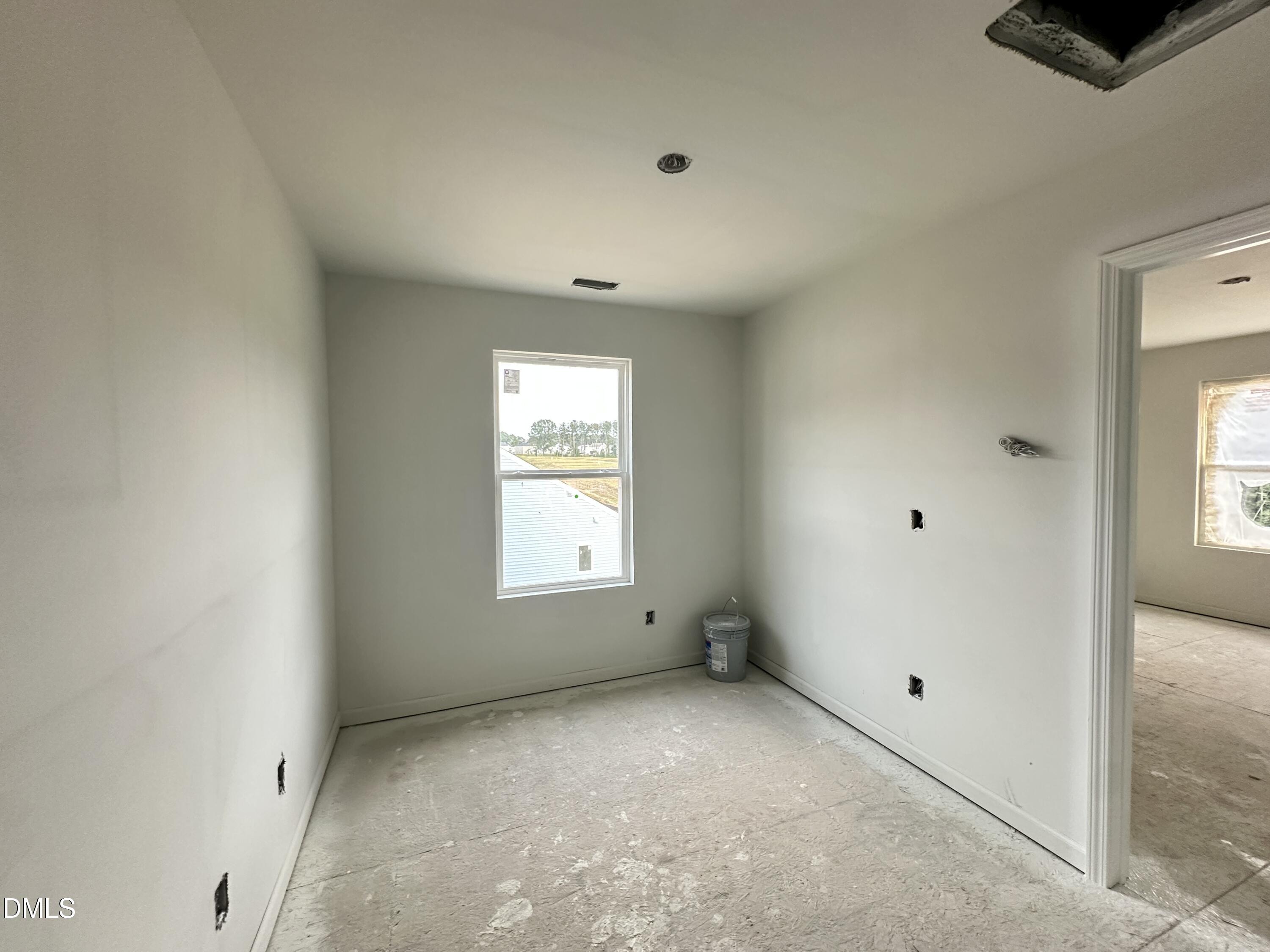 275 Buckthorn Drive Property Photo 8