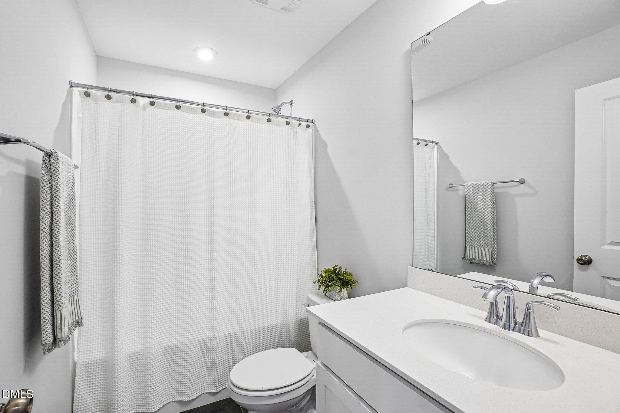 1207 Canary Pepper Drive Property Photo 17
