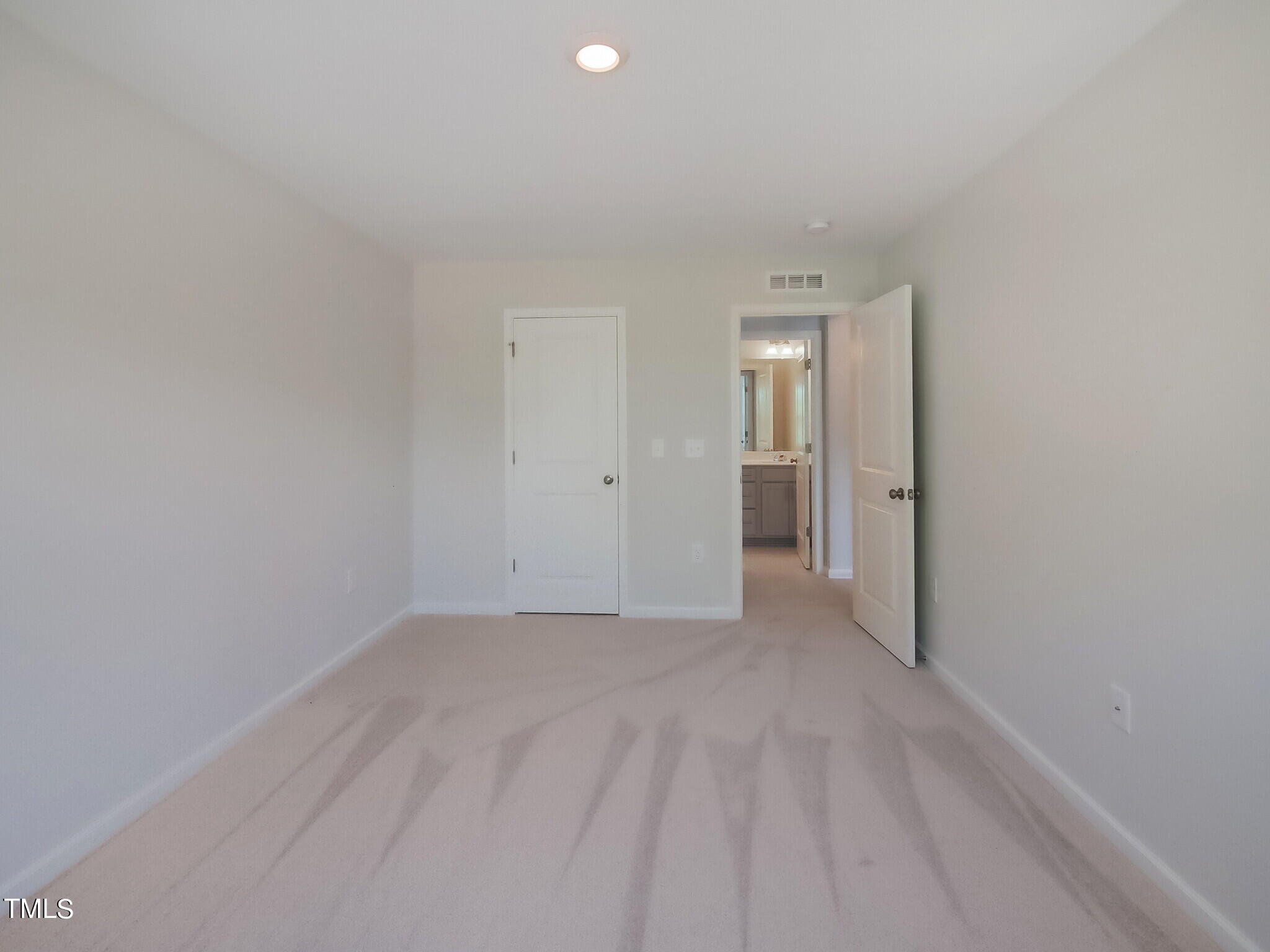 203 Deercroft Drive Property Photo 22