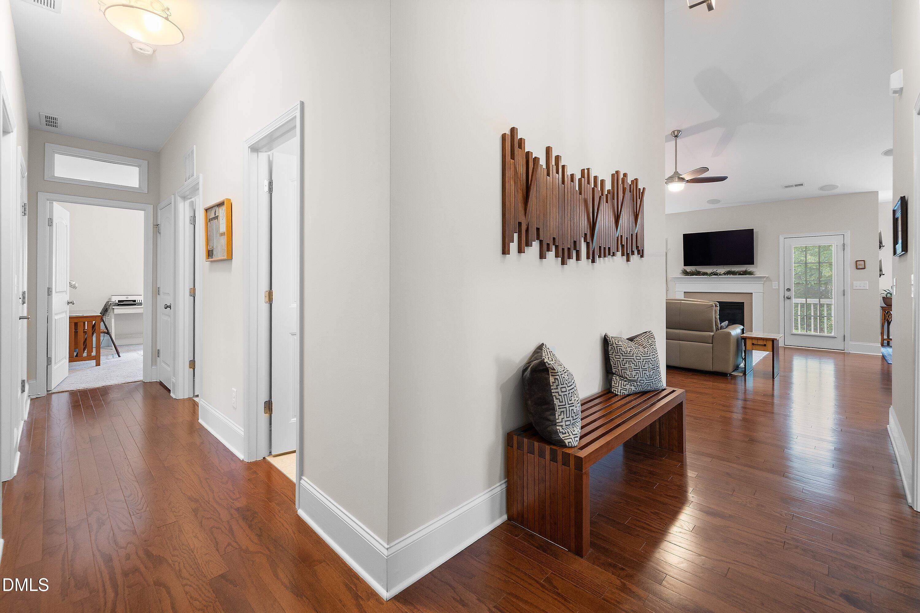 613 Minerva Dale Drive Property Photo 3