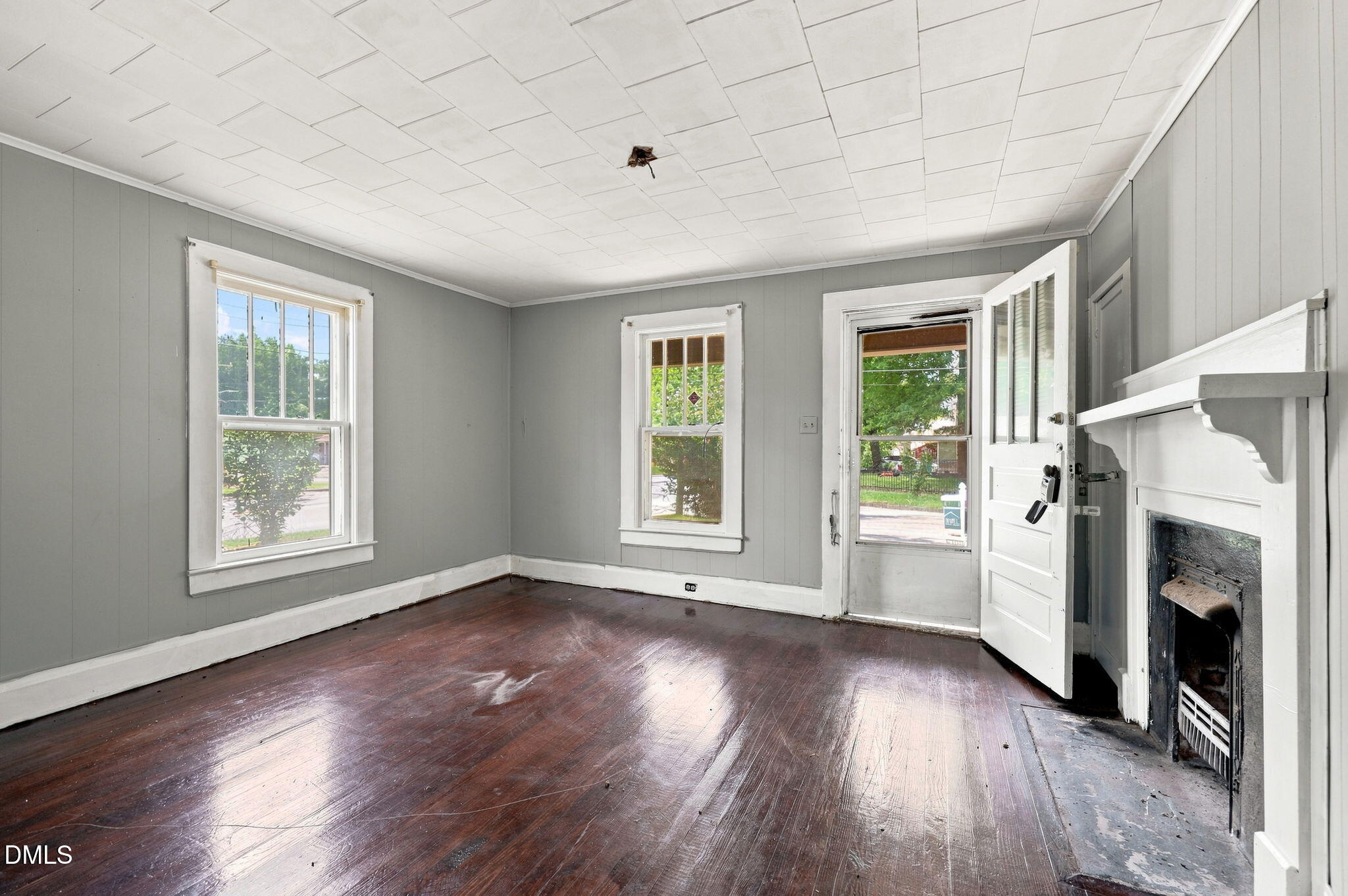 1607 Taylor Street Property Photo 4
