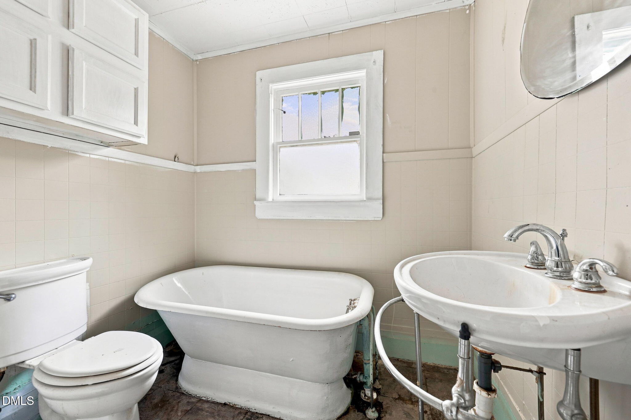 1607 Taylor Street Property Photo 6