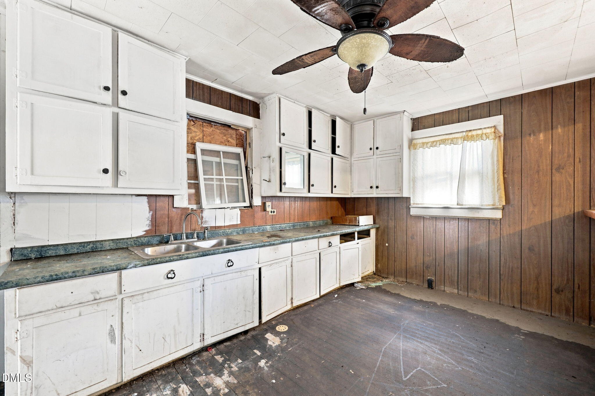 1607 Taylor Street Property Photo 14