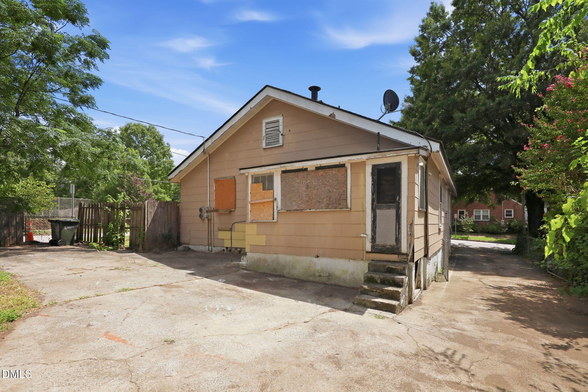 1607 Taylor Street Property Photo 25
