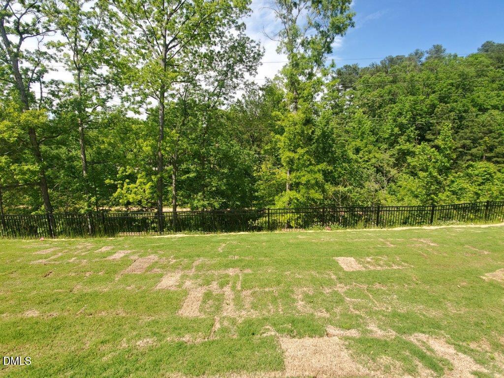 136 Eagleson Street Property Photo 4