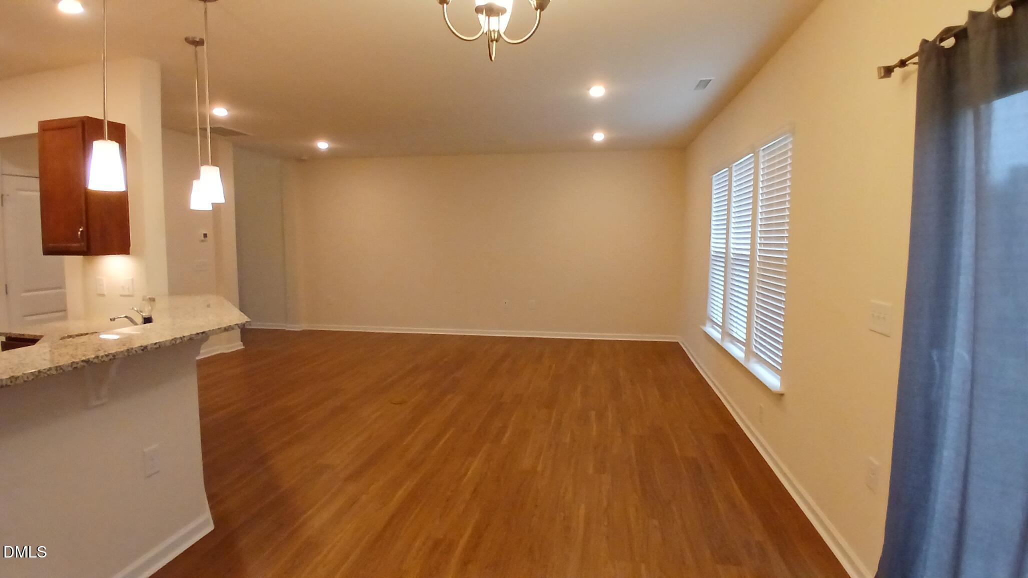 136 Eagleson Street Property Photo 7