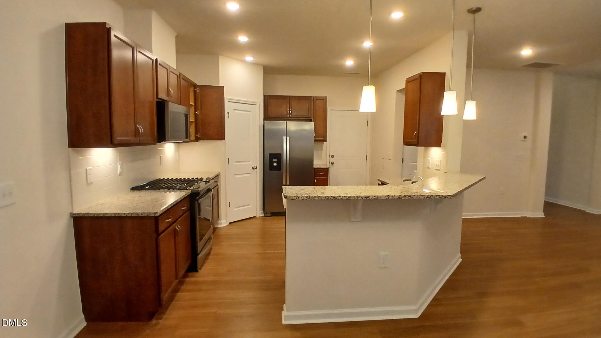 136 Eagleson Street Property Photo 8