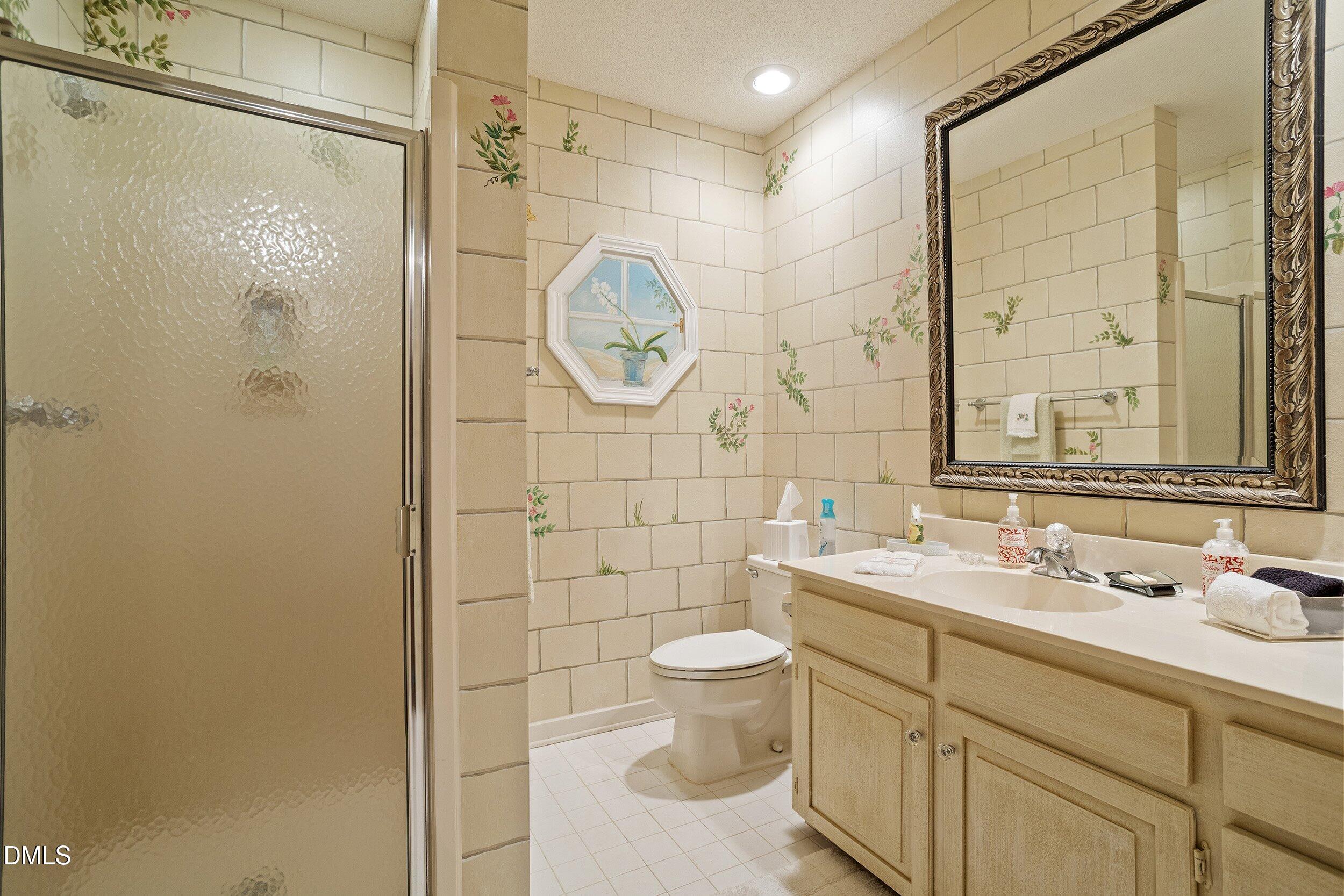2013 Weybridge Drive Property Photo 16