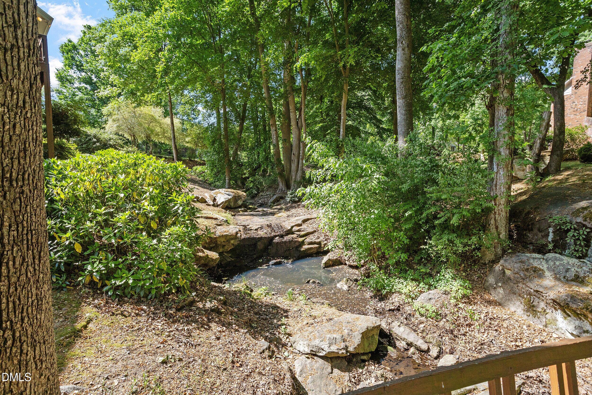 2013 Weybridge Drive Property Photo 23