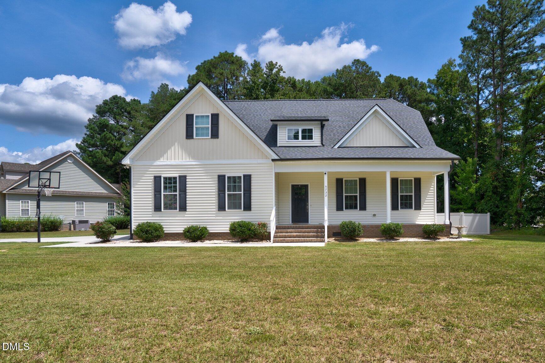 5732 Roseheath Road Property Photo 1