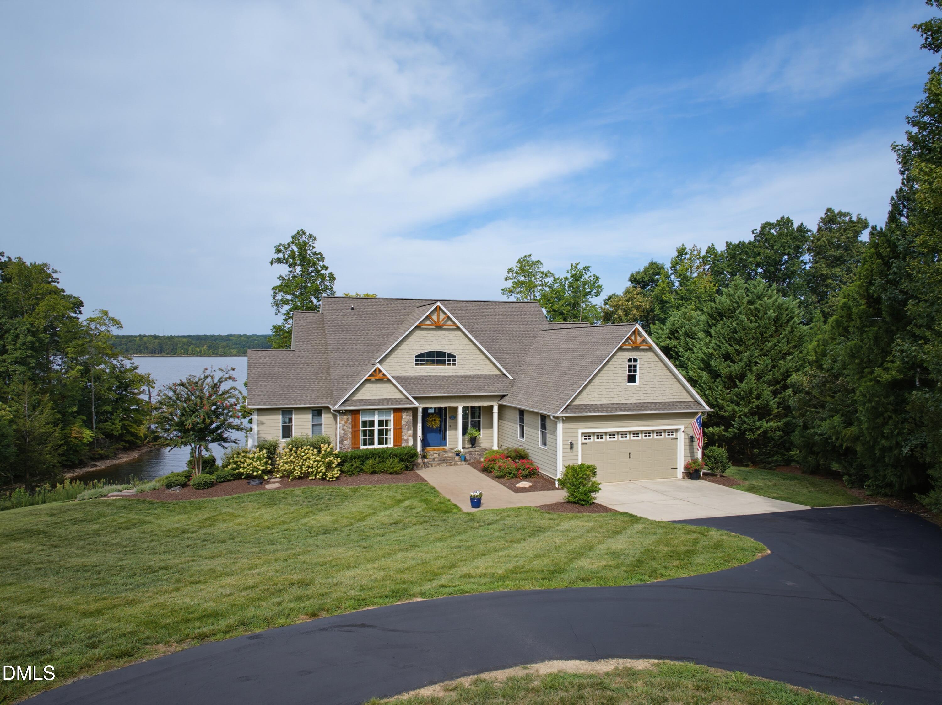 164 Baird Court Property Photo 1