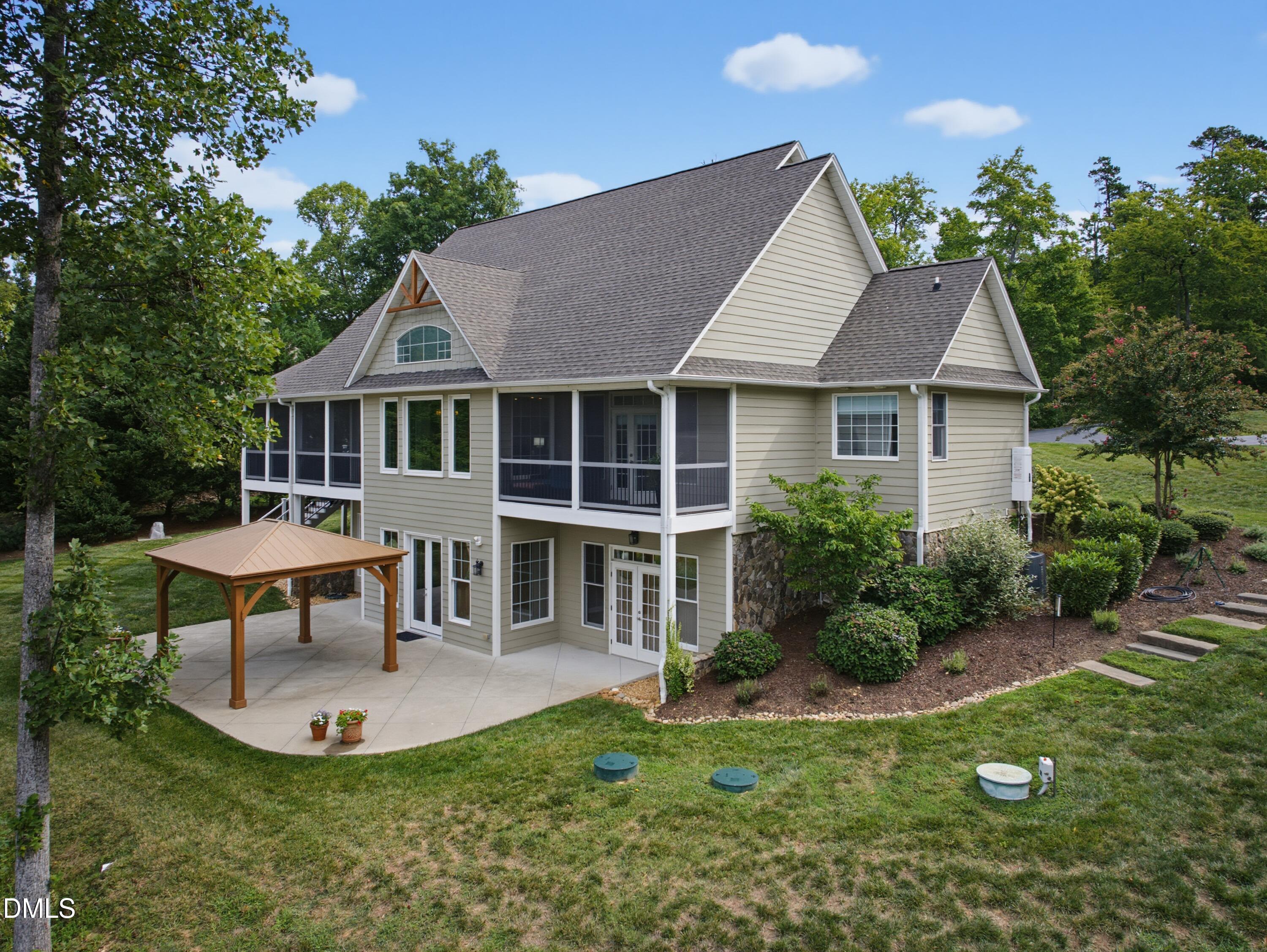164 Baird Court Property Photo 8