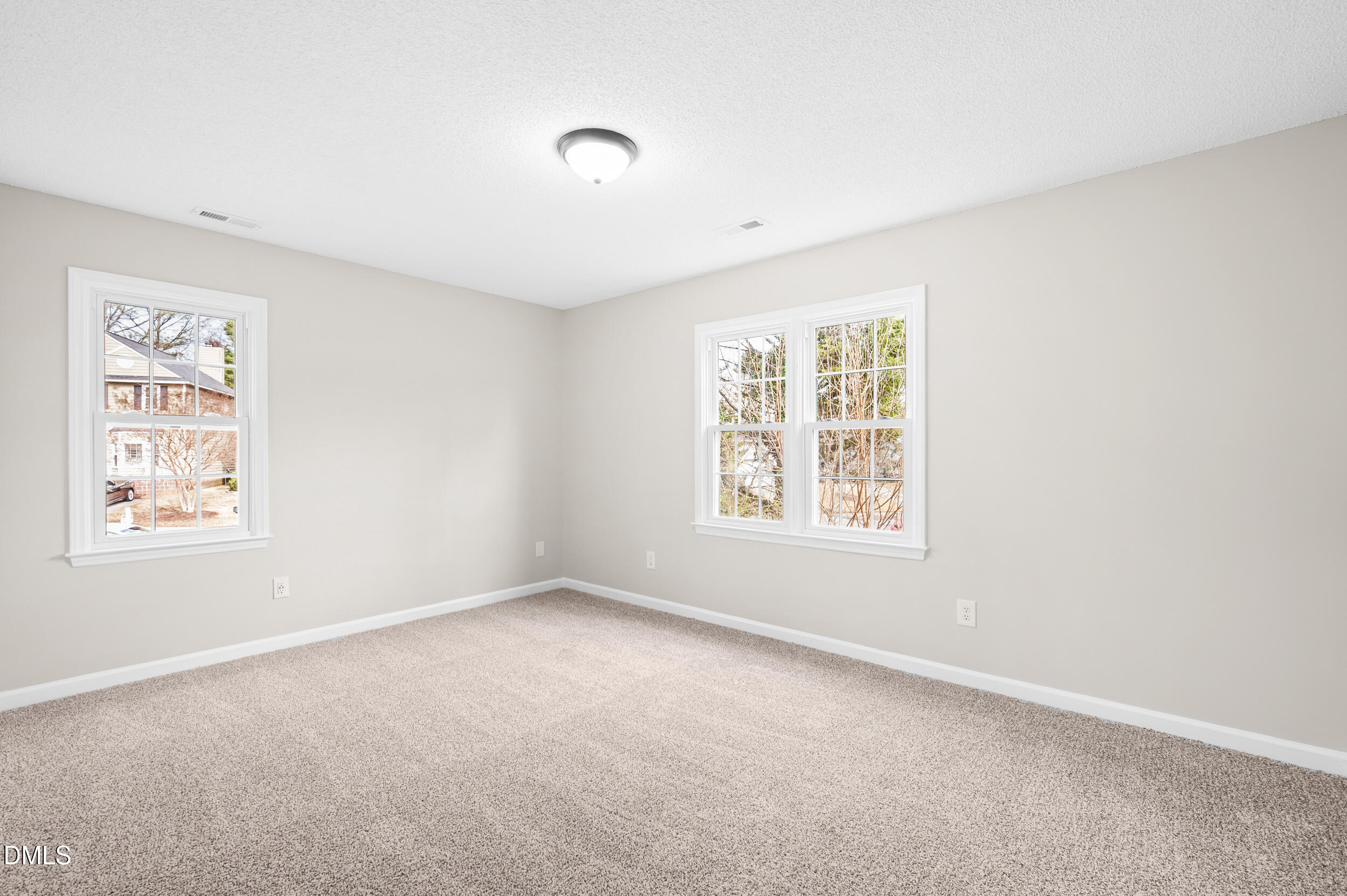 4650 Vendue Range Drive Property Photo 18