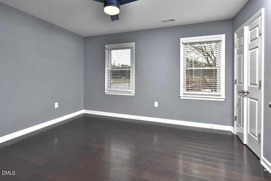 3309 Tarleton E # 05 Property Photo 2