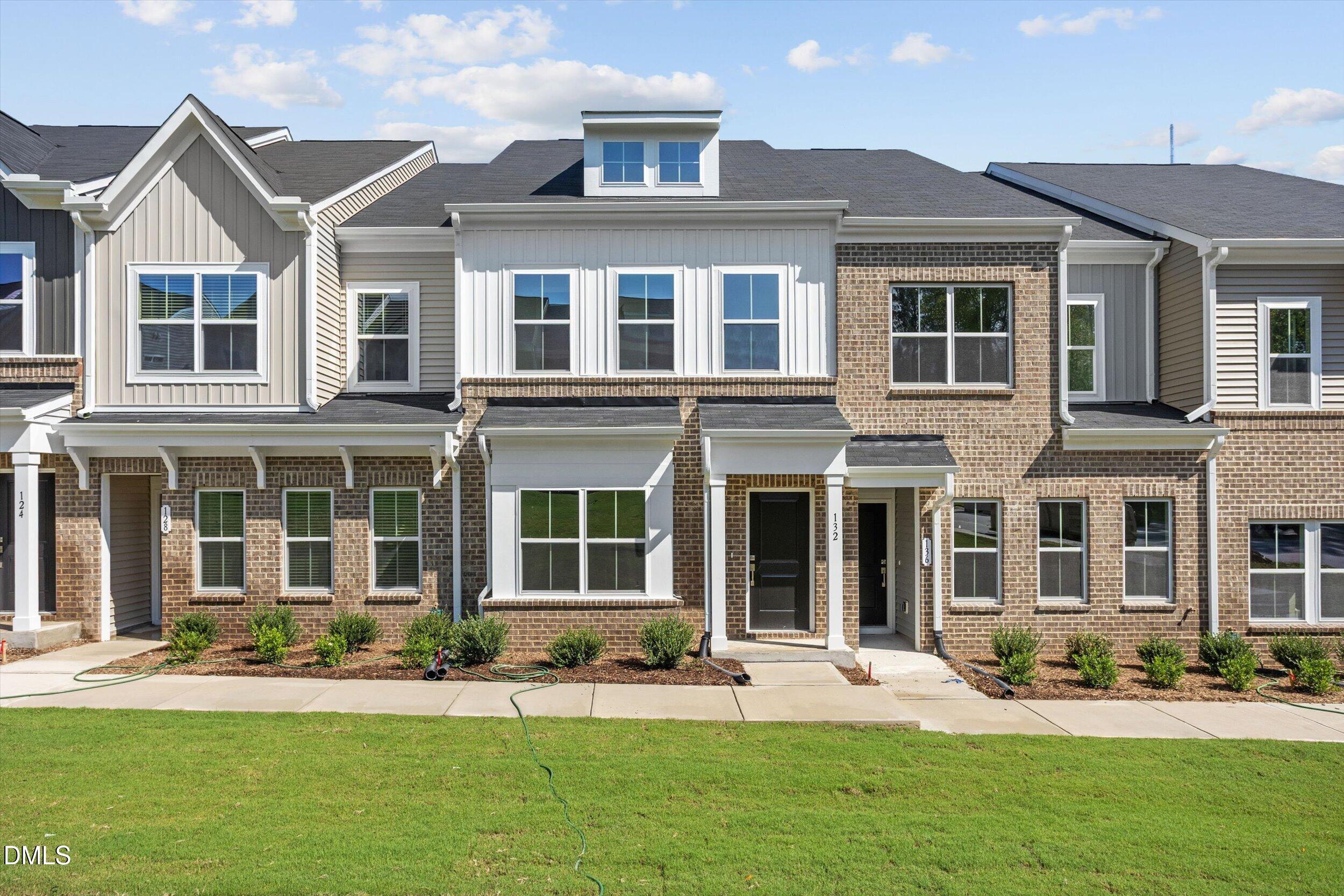 132 Flowering Maple Way 293 Property Photo 1