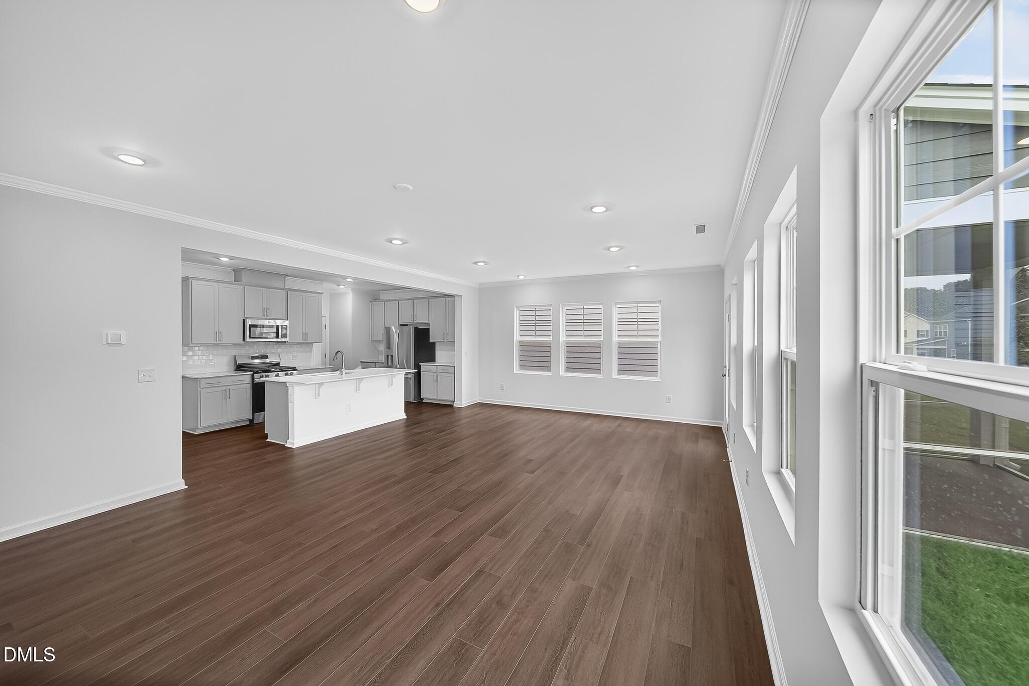 524 Whale Cove Way Property Photo 6