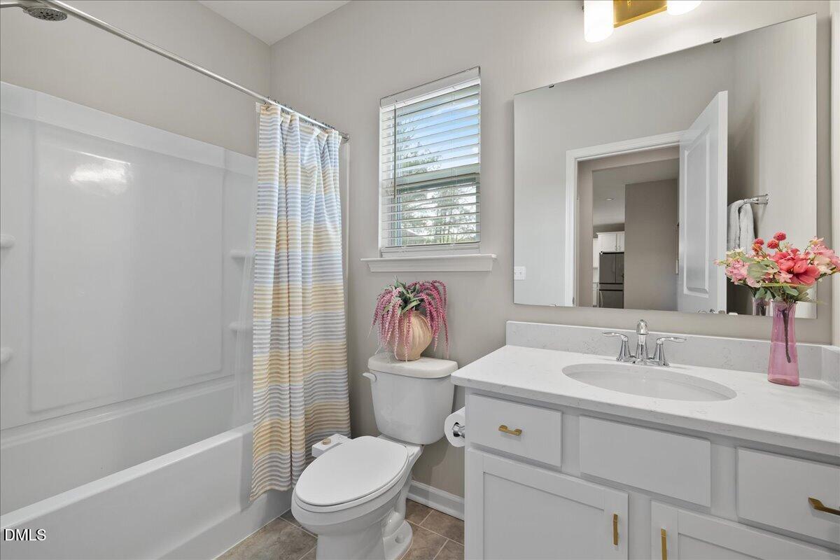 1237 Huffington Oak Drive Property Photo 15