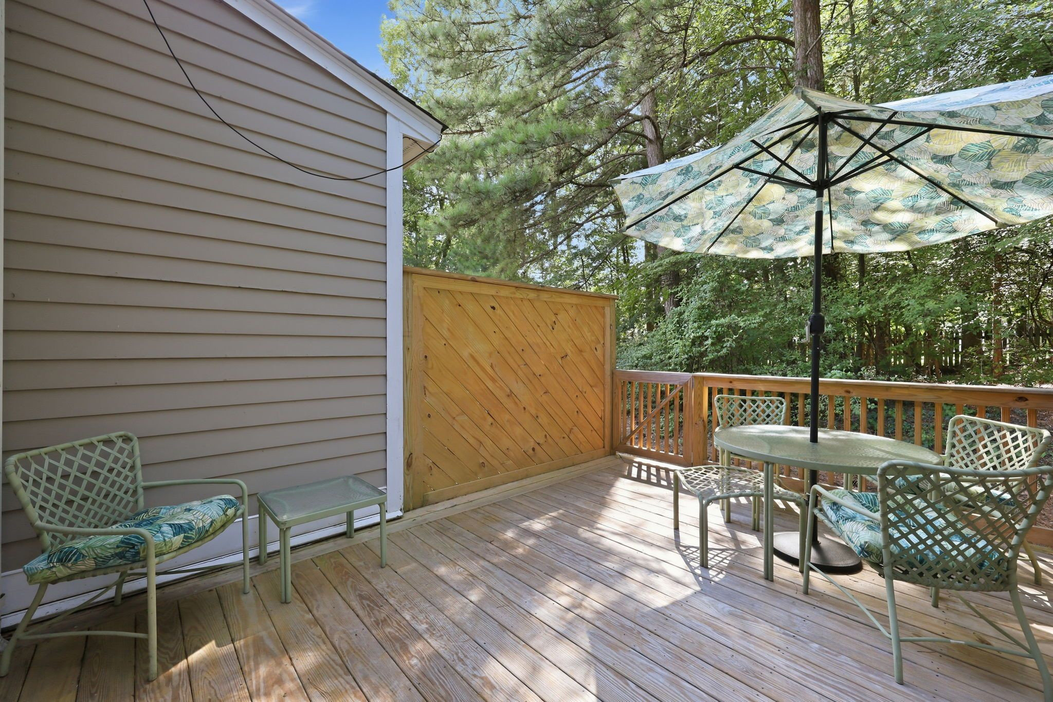 114 Forest Oaks Drive Property Photo 4