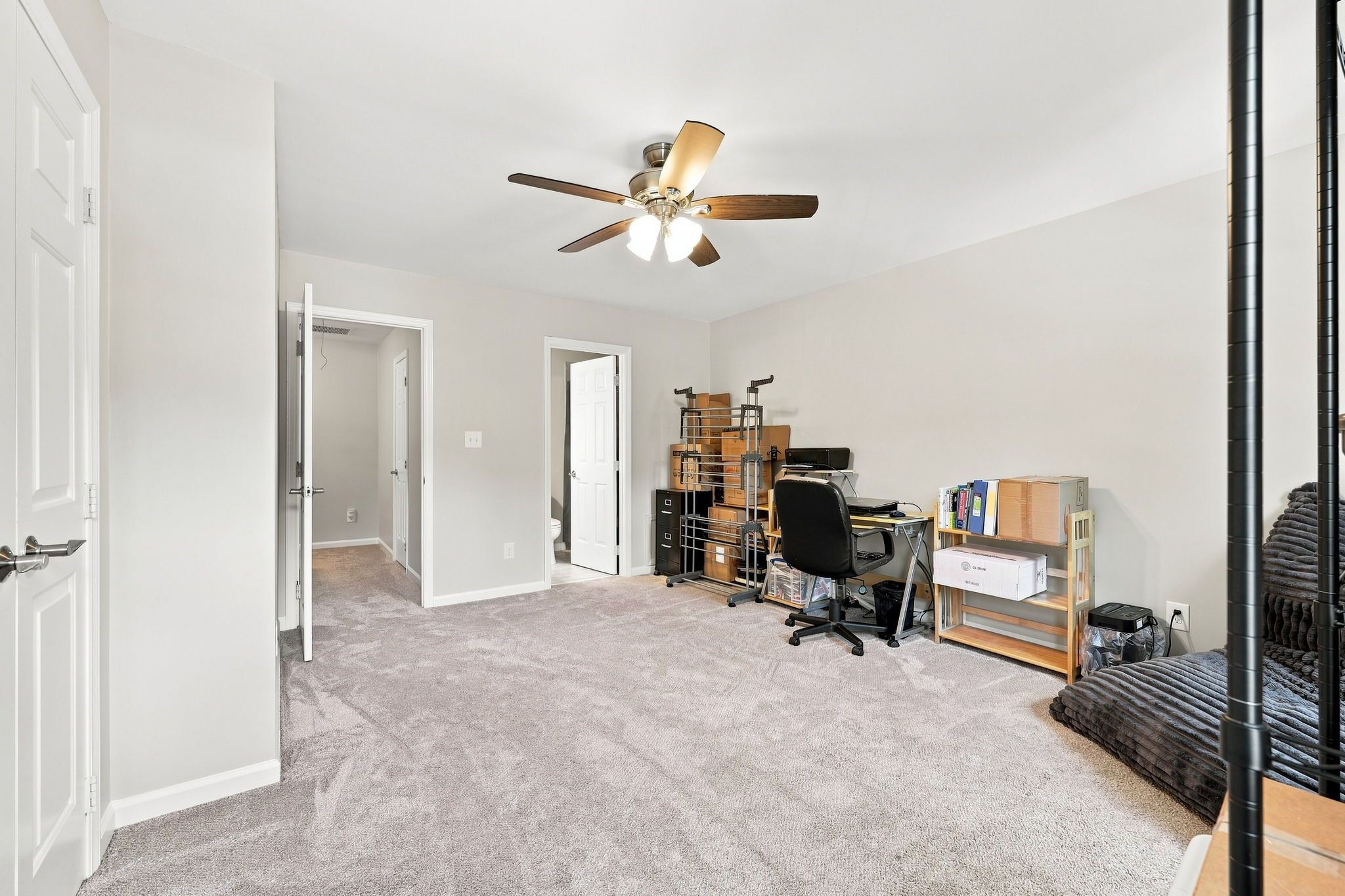 114 Forest Oaks Drive Property Photo 8