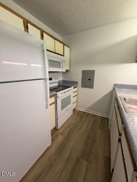 1511 Graduate Lane 101 Property Photo 5