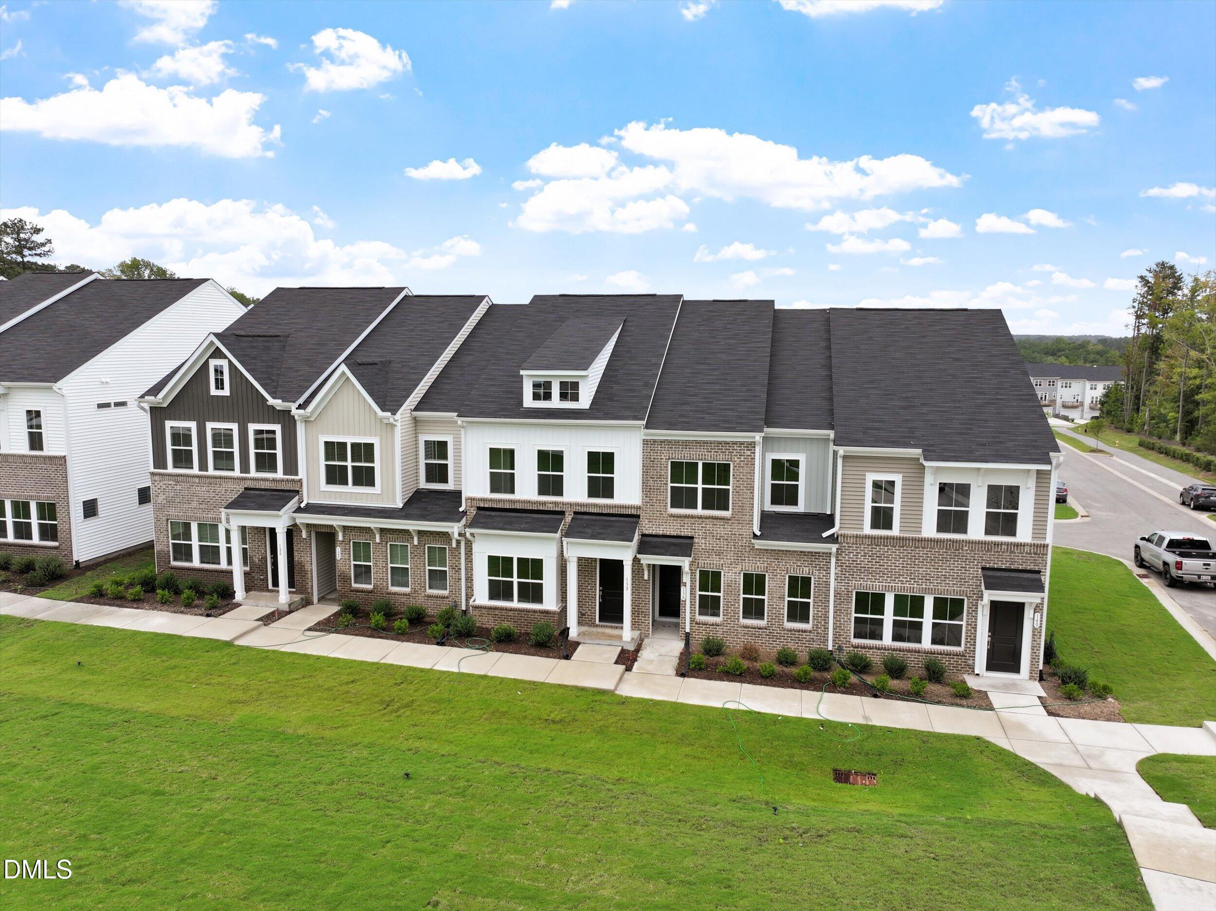 136 Flowering Maple Way 294 Property Photo 1